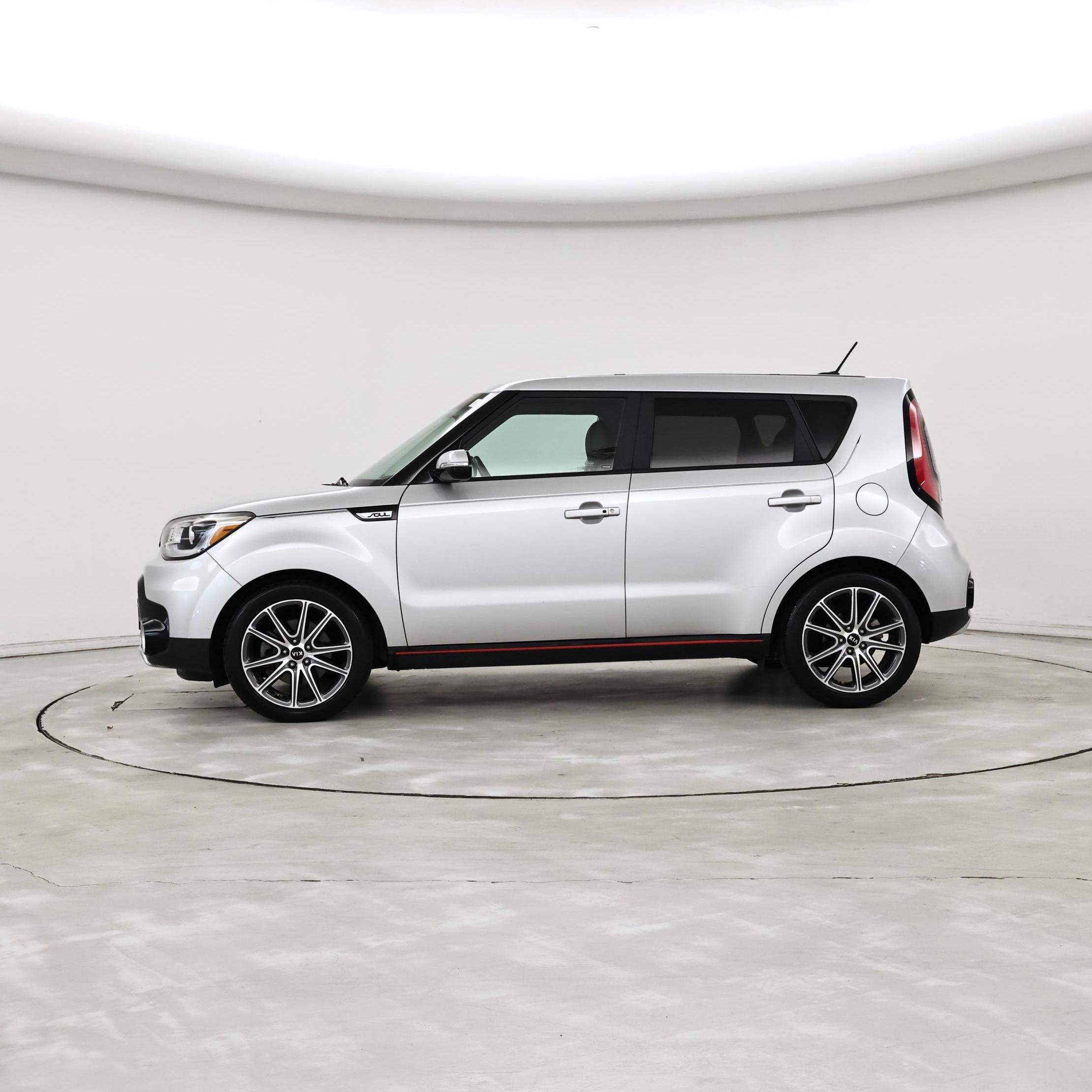 Thumbnail: 2018 Kia Soul - 3