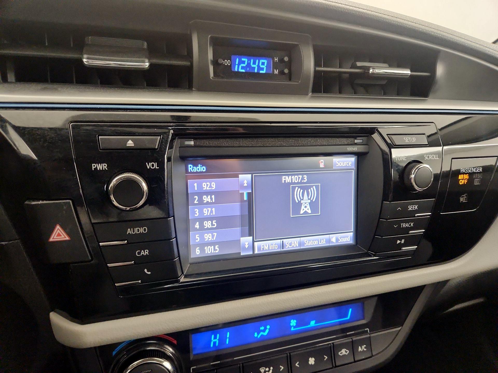 Thumbnail: 2014 Toyota Corolla - 15