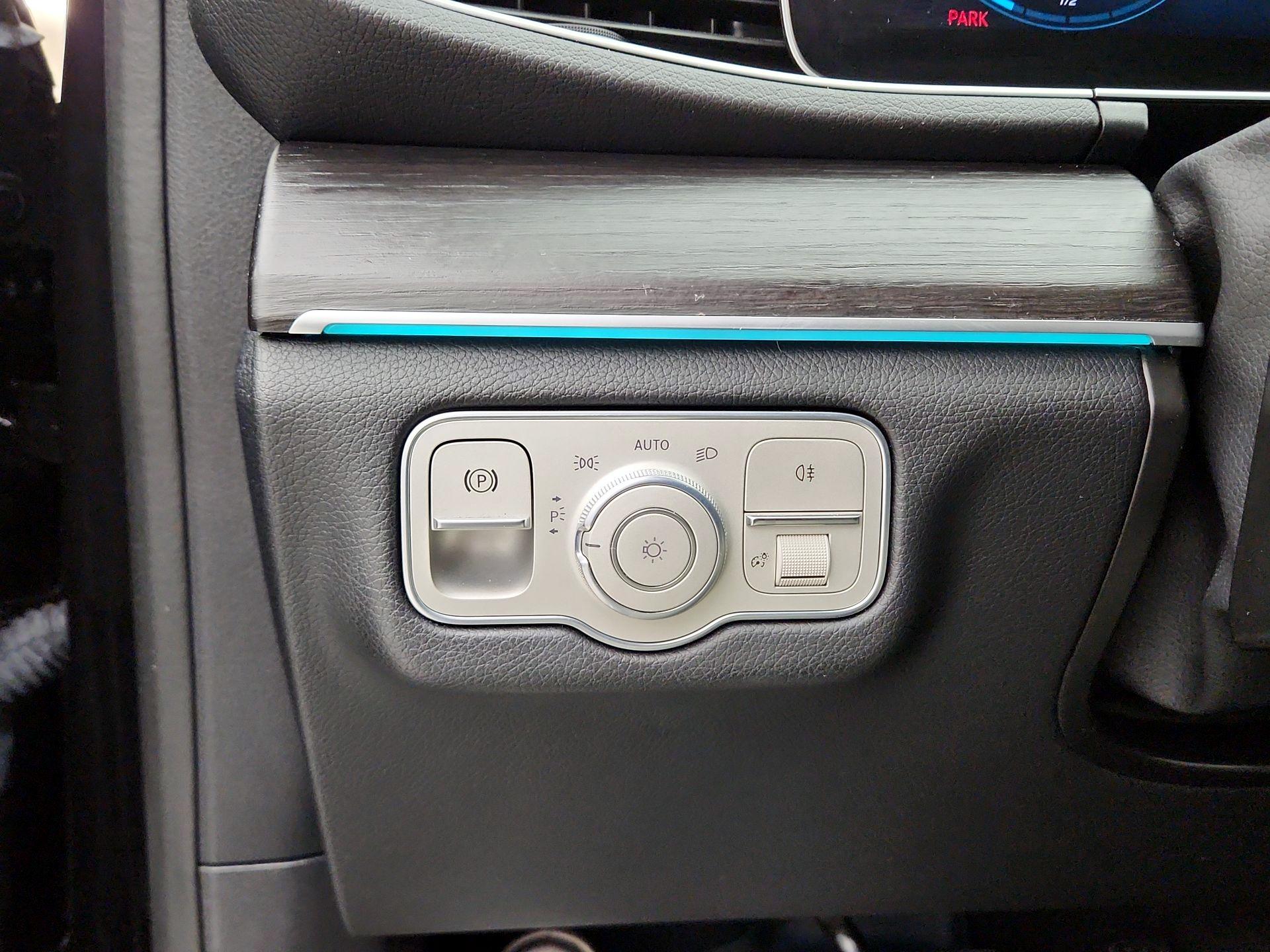 Thumbnail: 2020 Mercedes-Benz GLE - 13