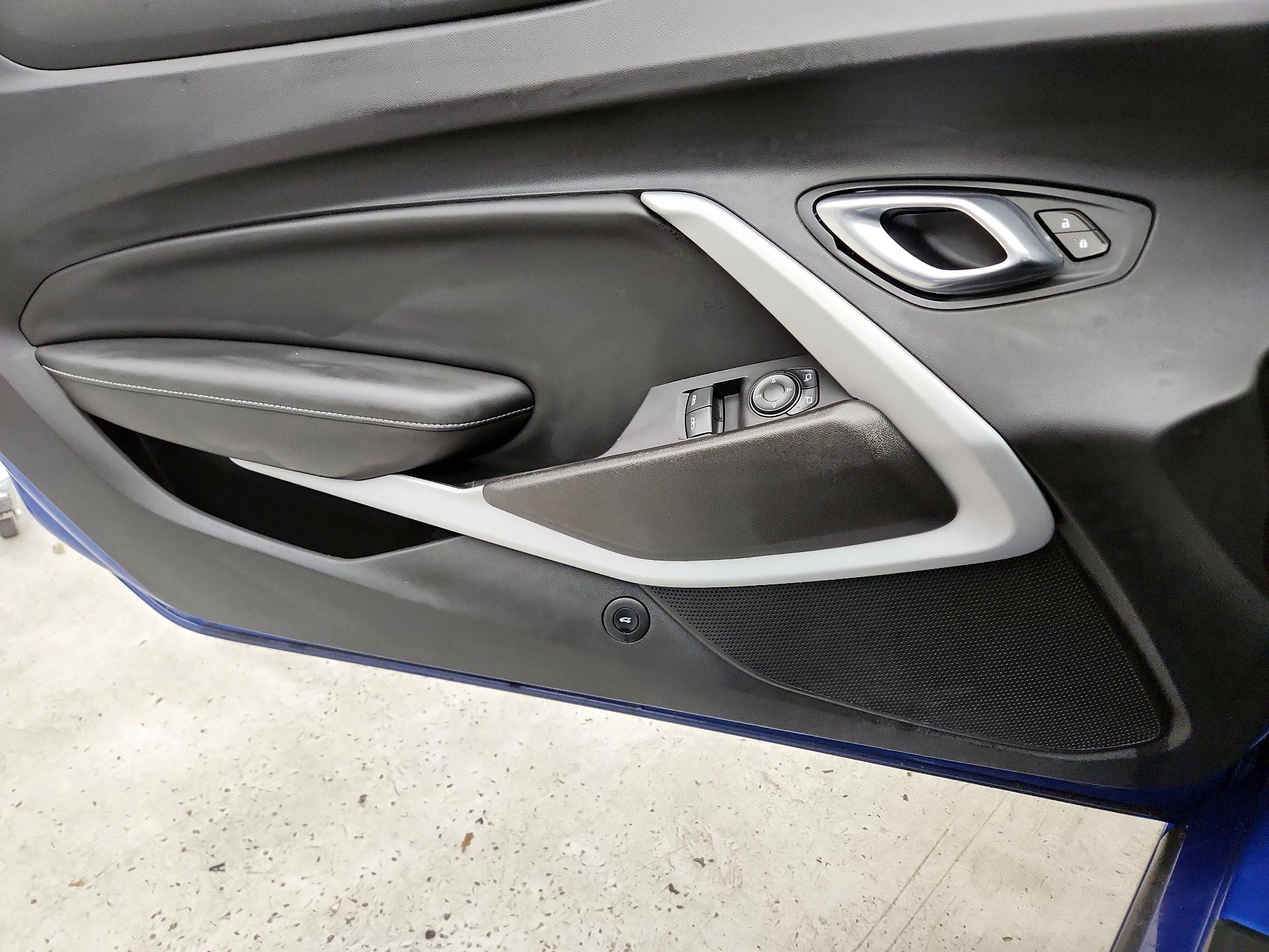 Thumbnail: 2021 Chevrolet Camaro - 12