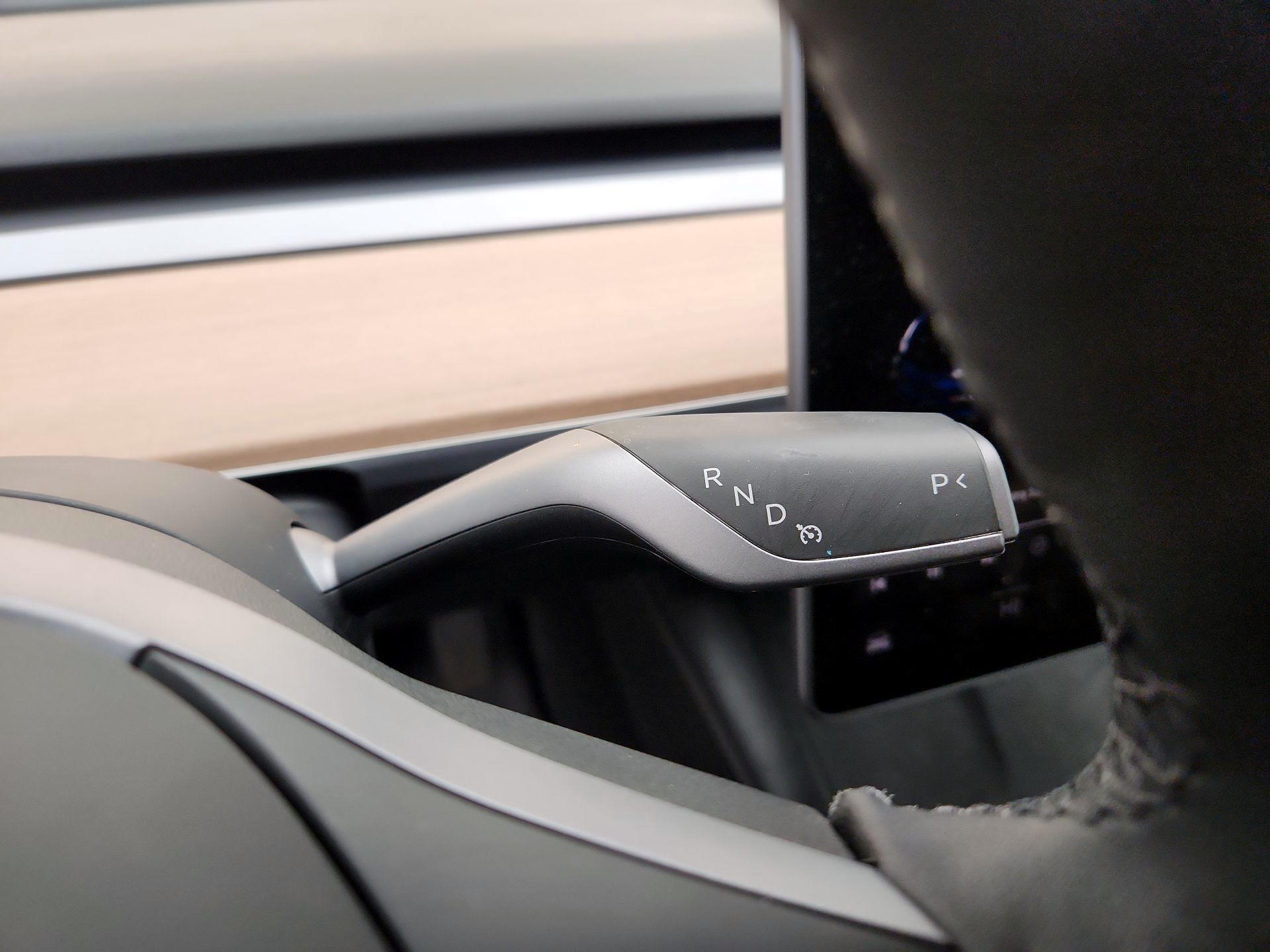 Thumbnail: 2023 Tesla Model 3 - 17