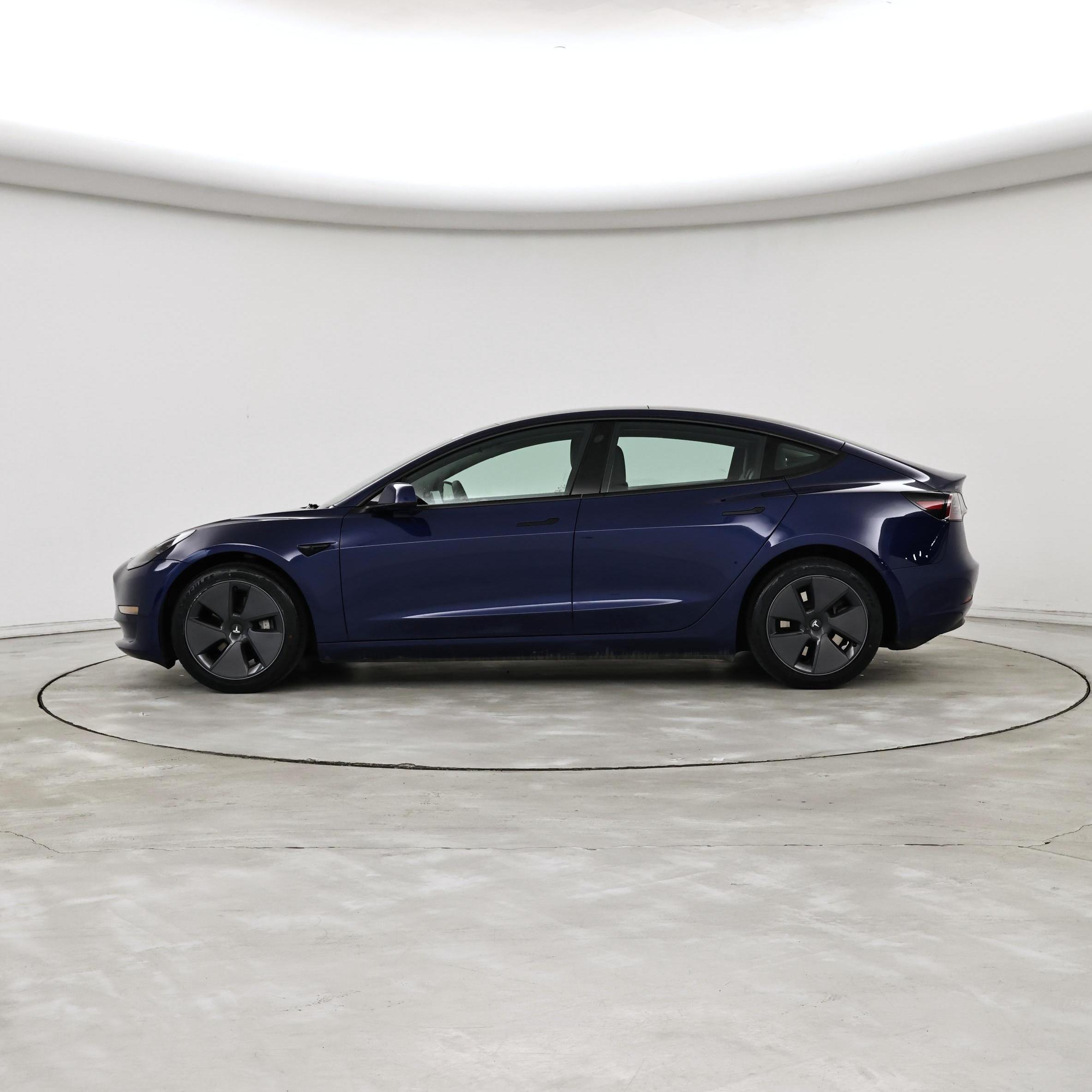 Thumbnail: 2023 Tesla Model 3 - 3