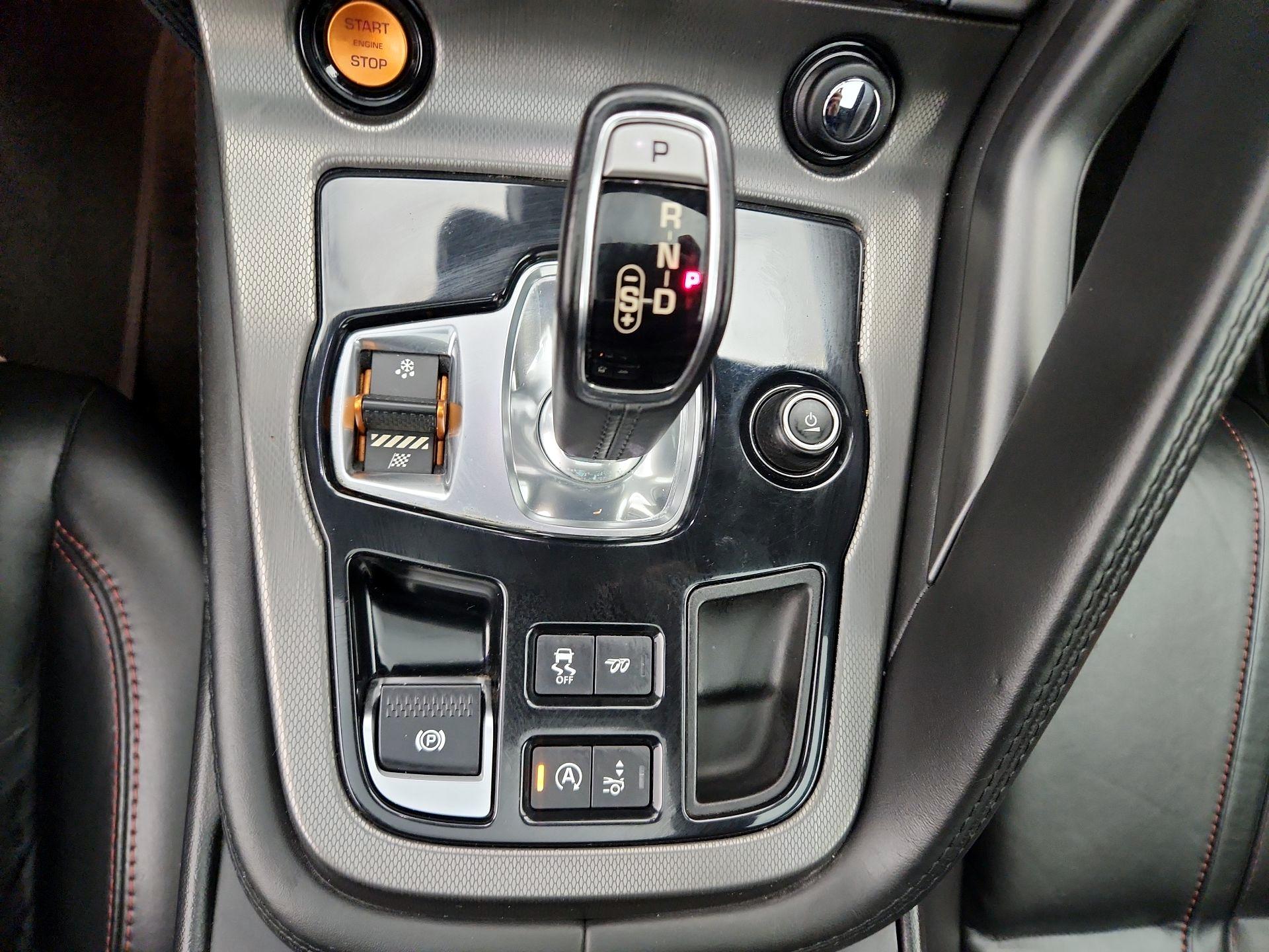 Thumbnail: 2016 Jaguar F-Type - 18