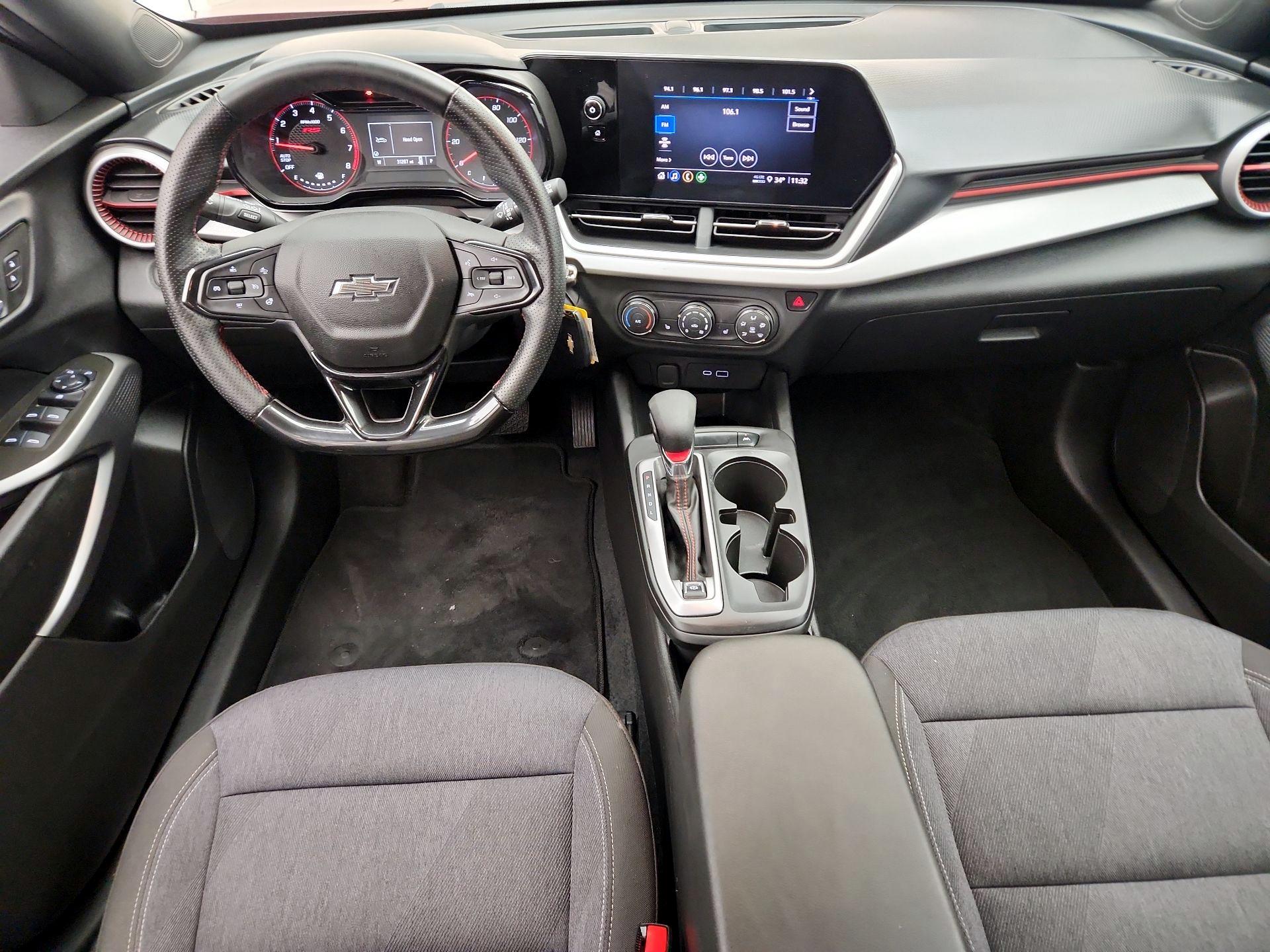 Thumbnail: 2024 Chevrolet Trax - 9