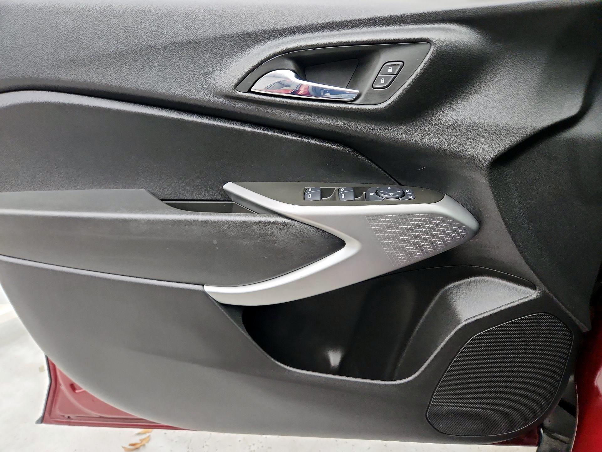 Thumbnail: 2024 Chevrolet Trax - 12