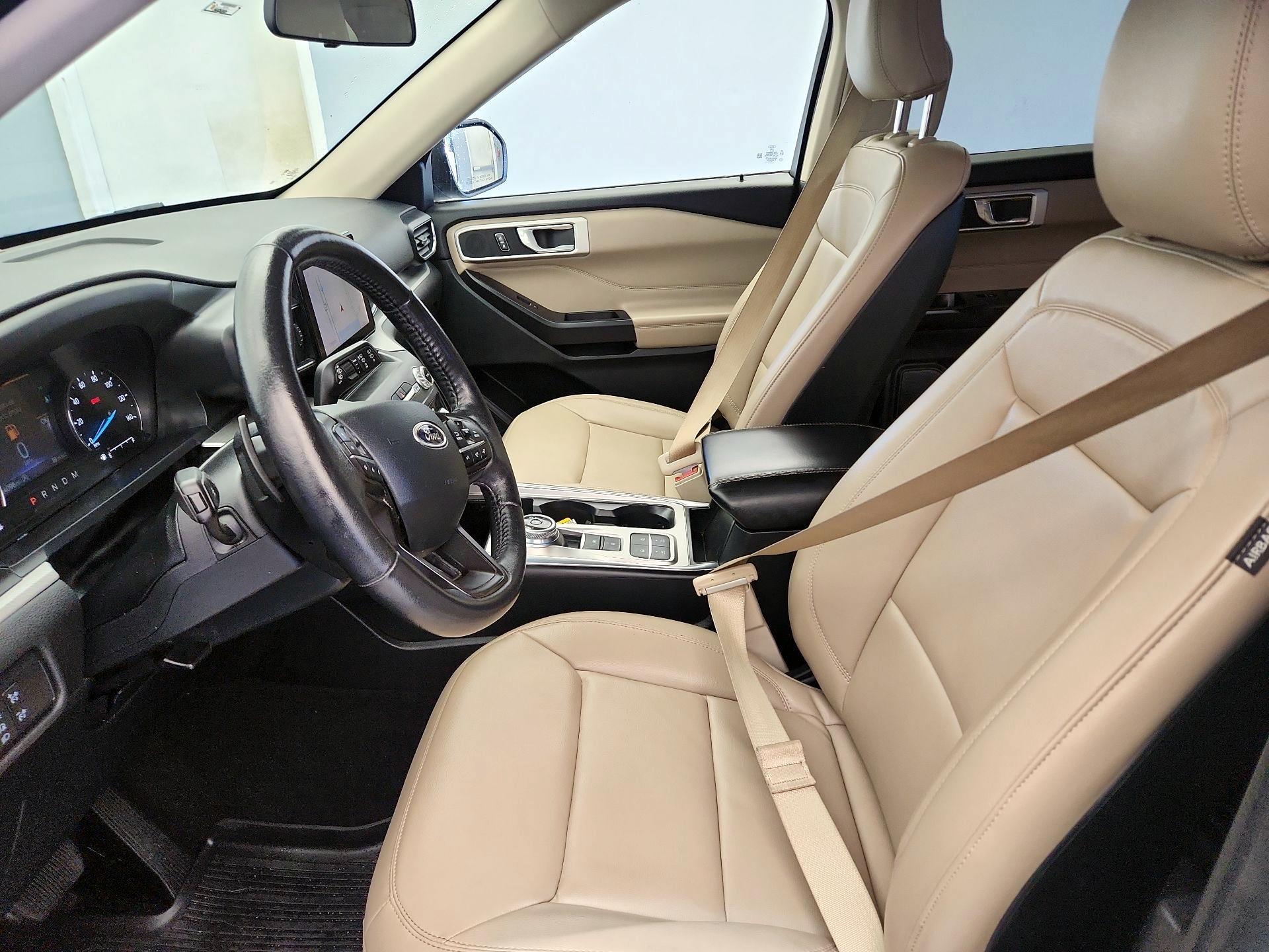 Thumbnail: 2020 Ford Explorer - 11