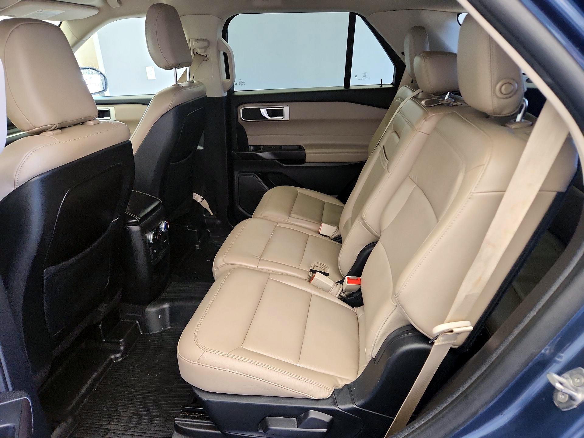 Thumbnail: 2020 Ford Explorer - 20