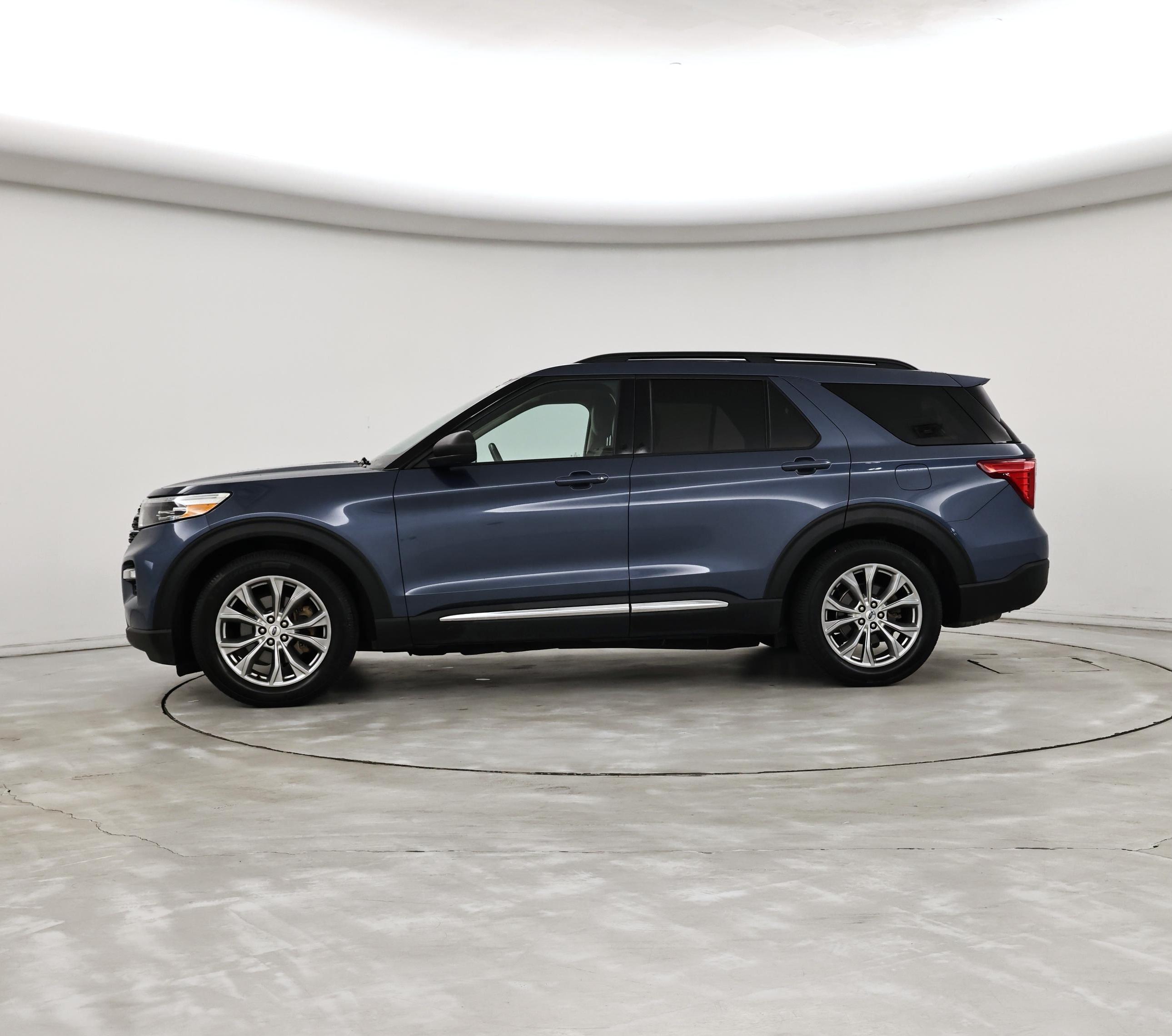 Thumbnail: 2020 Ford Explorer - 3