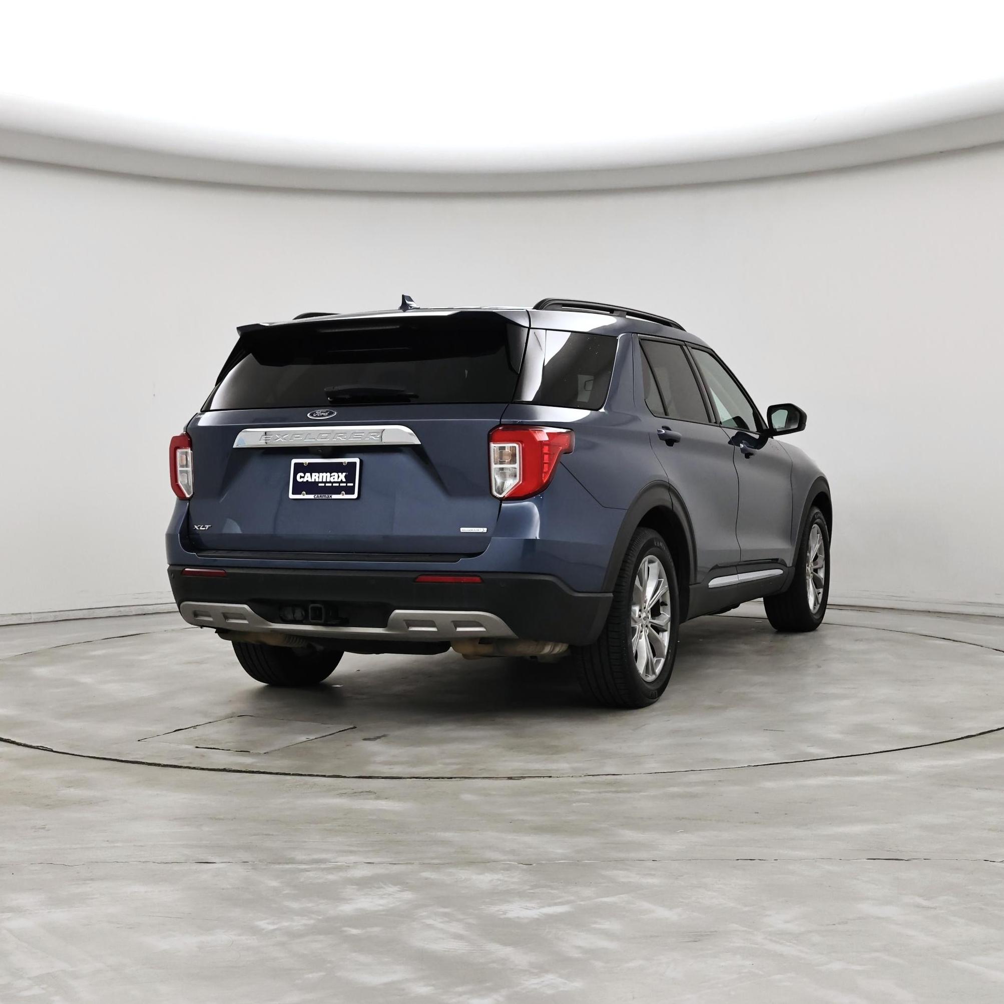 Thumbnail: 2020 Ford Explorer - 8