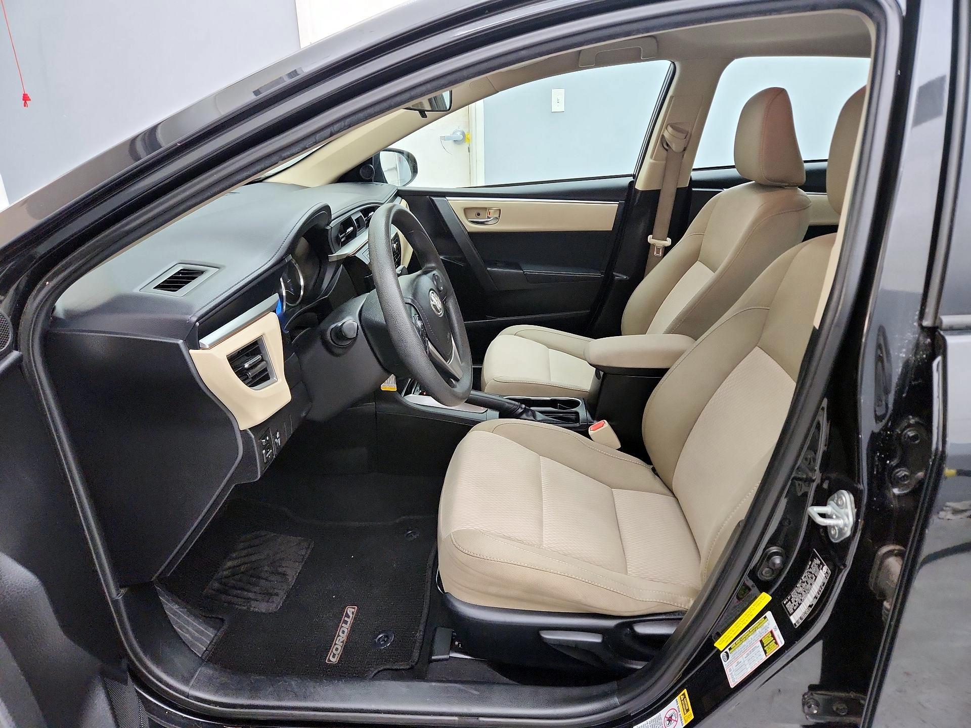 Thumbnail: 2015 Toyota Corolla - 11