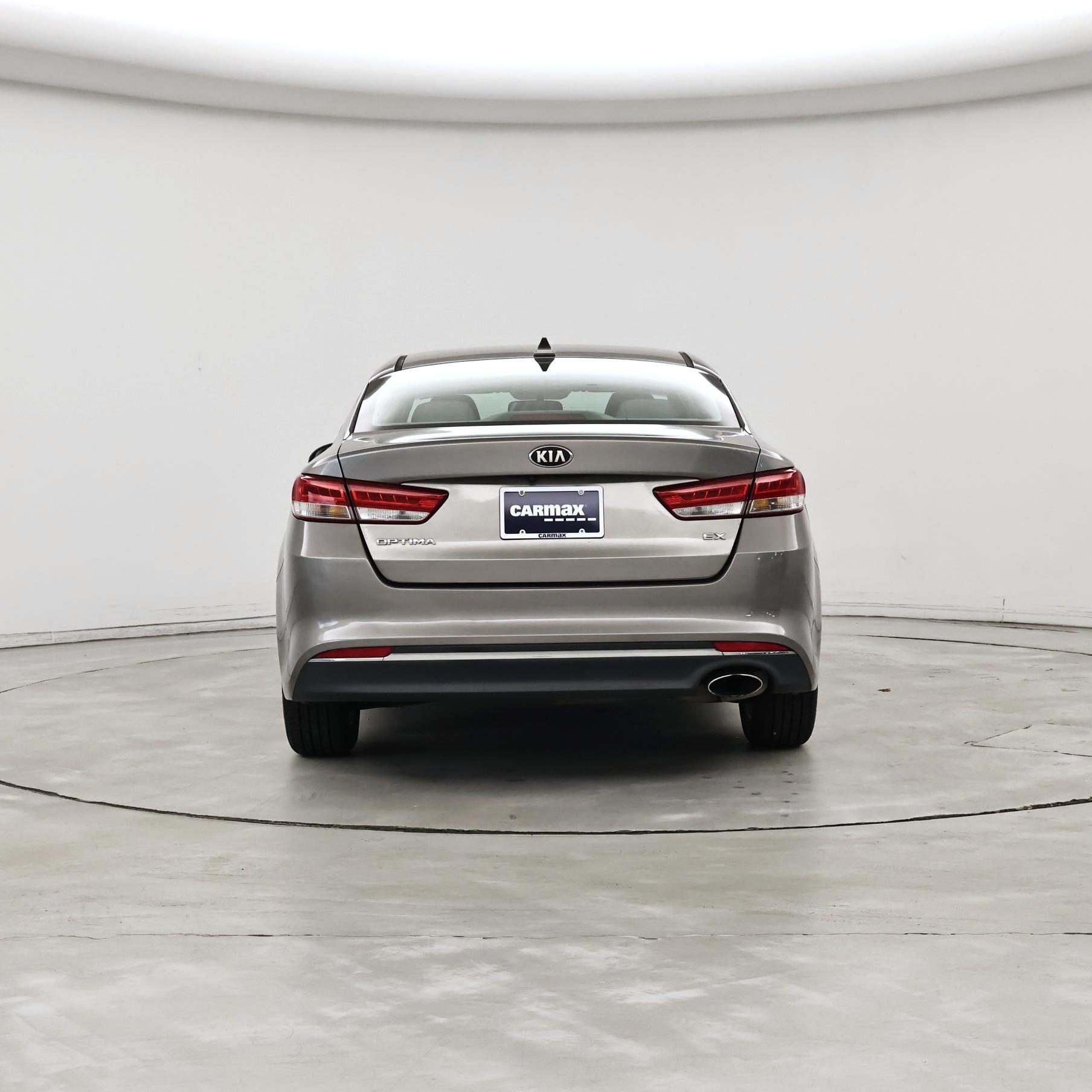 Thumbnail: 2016 Kia Optima - 6