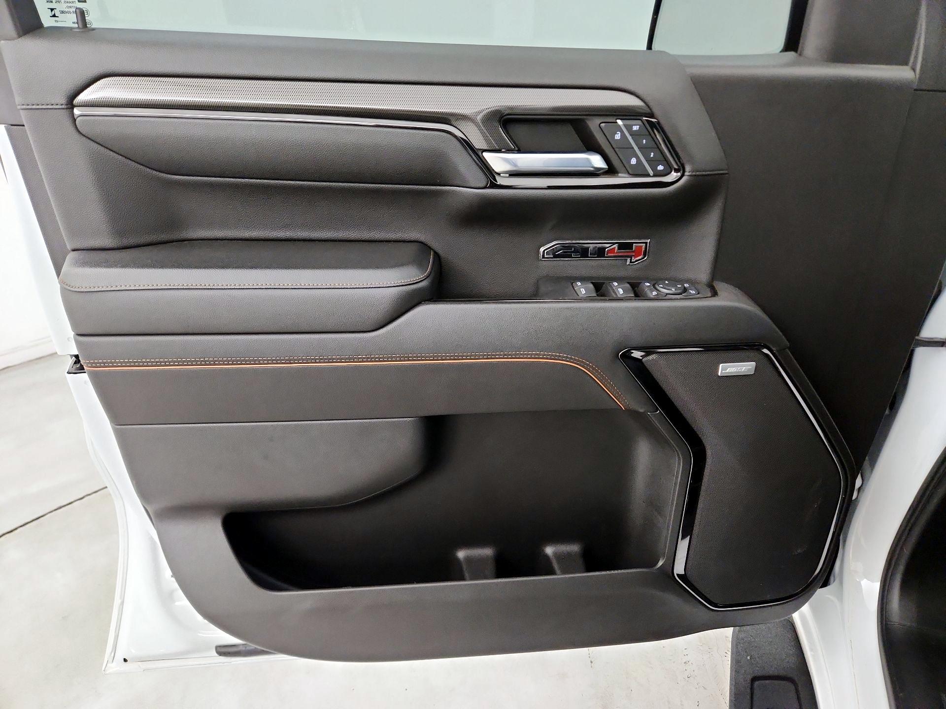 Thumbnail: 2023 GMC Sierra 1500 - 12