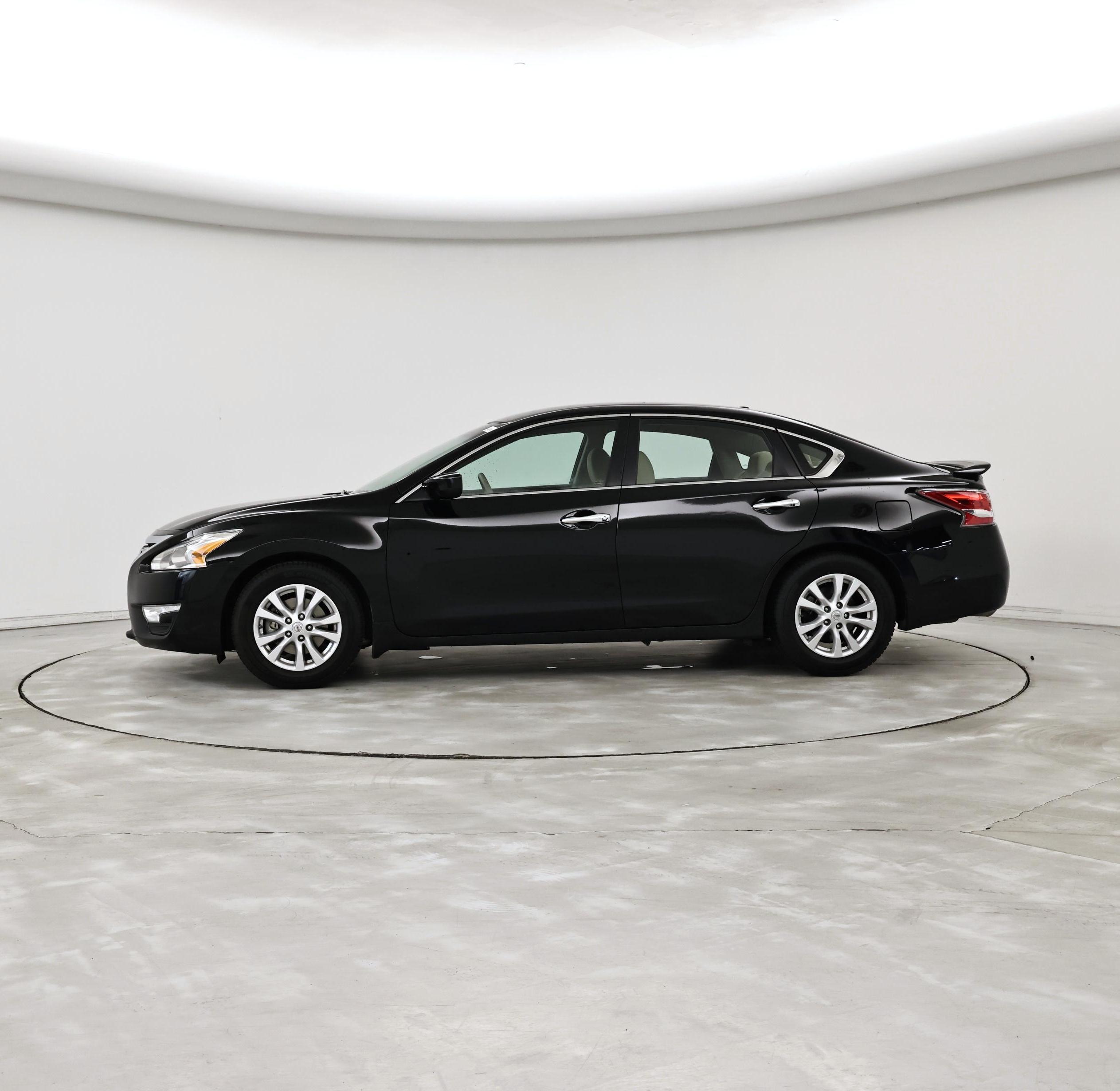 Thumbnail: 2014 Nissan Altima - 3