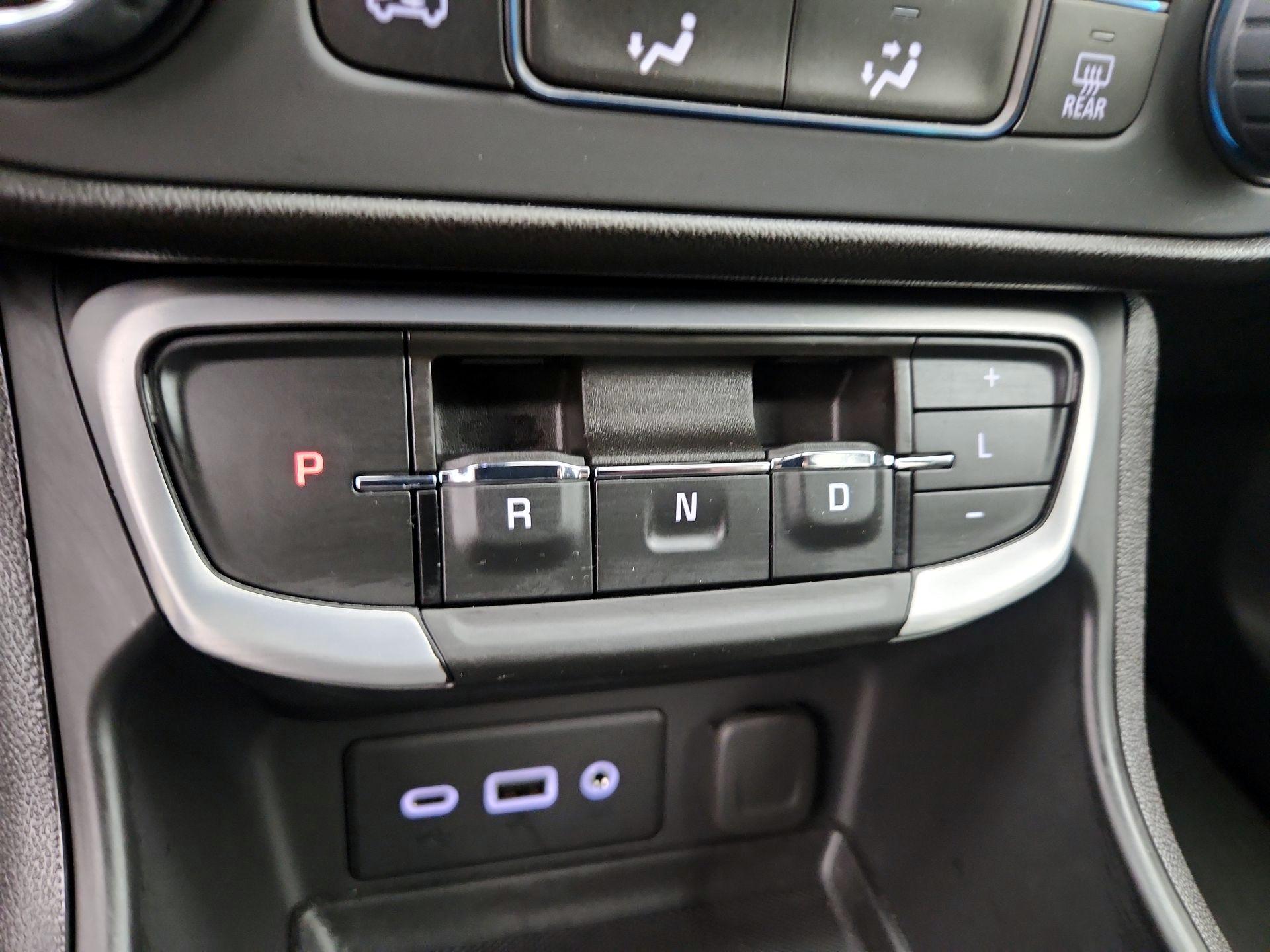 Thumbnail: 2024 GMC Terrain - 17