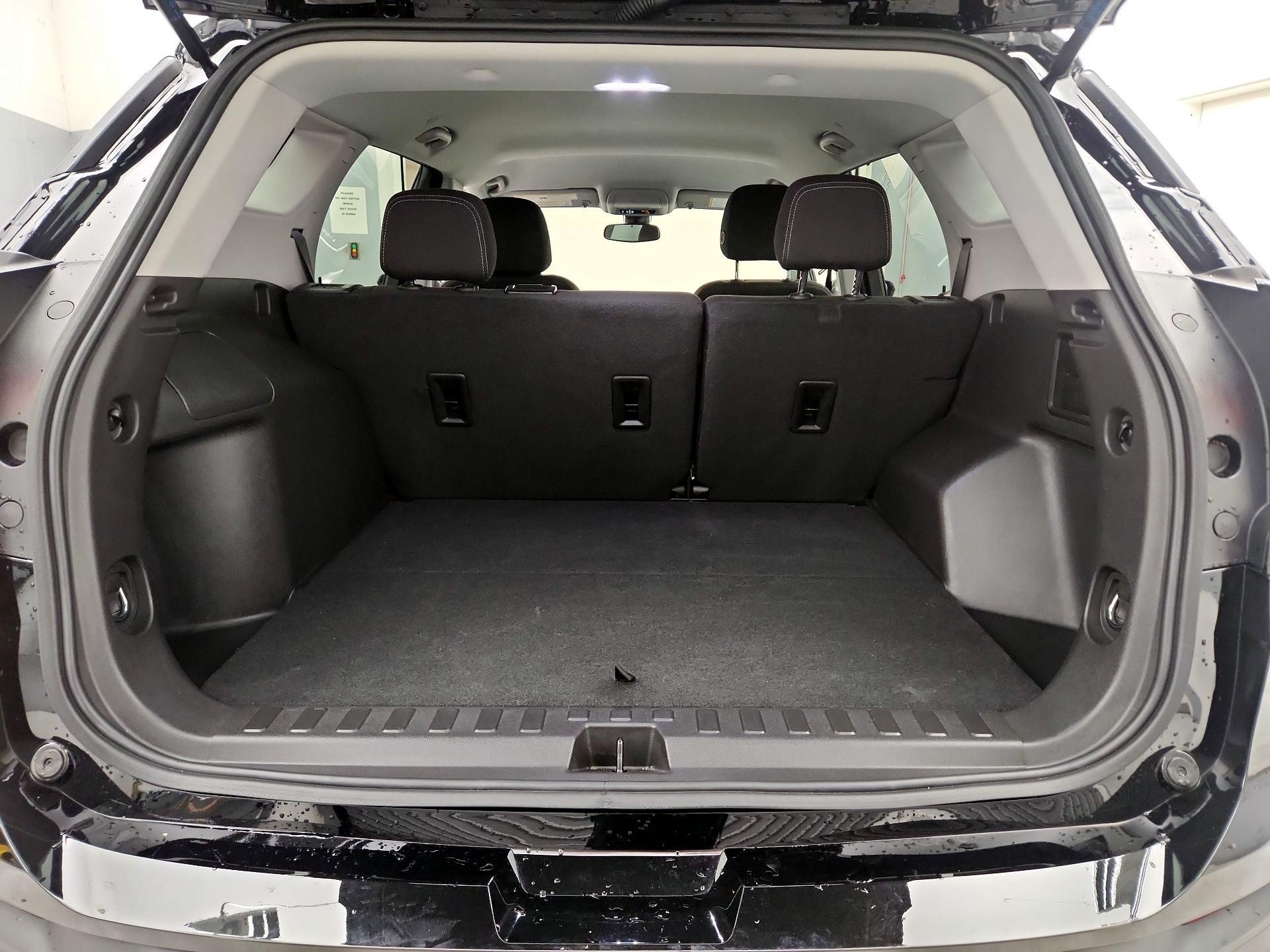 Thumbnail: 2024 GMC Terrain - 20