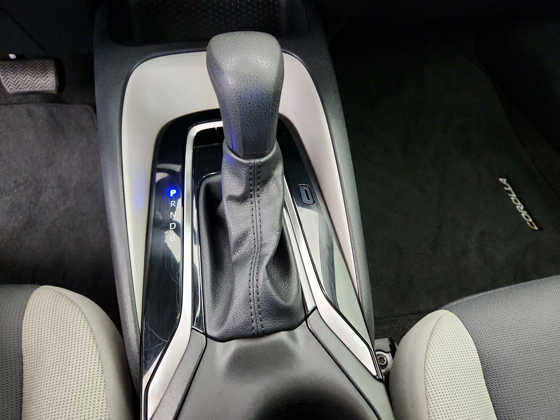 Thumbnail: 2023 Toyota Corolla - 17