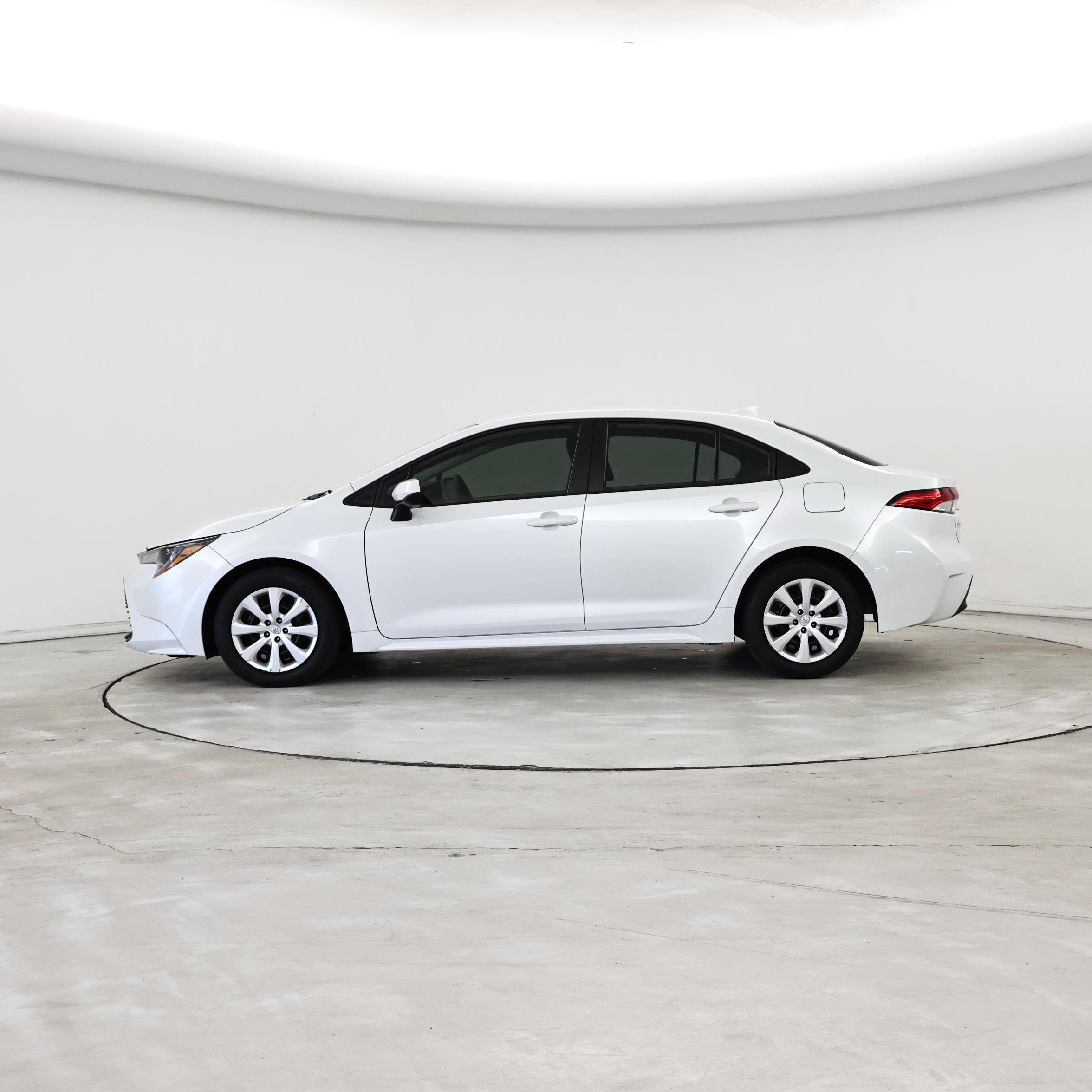 Thumbnail: 2023 Toyota Corolla - 3