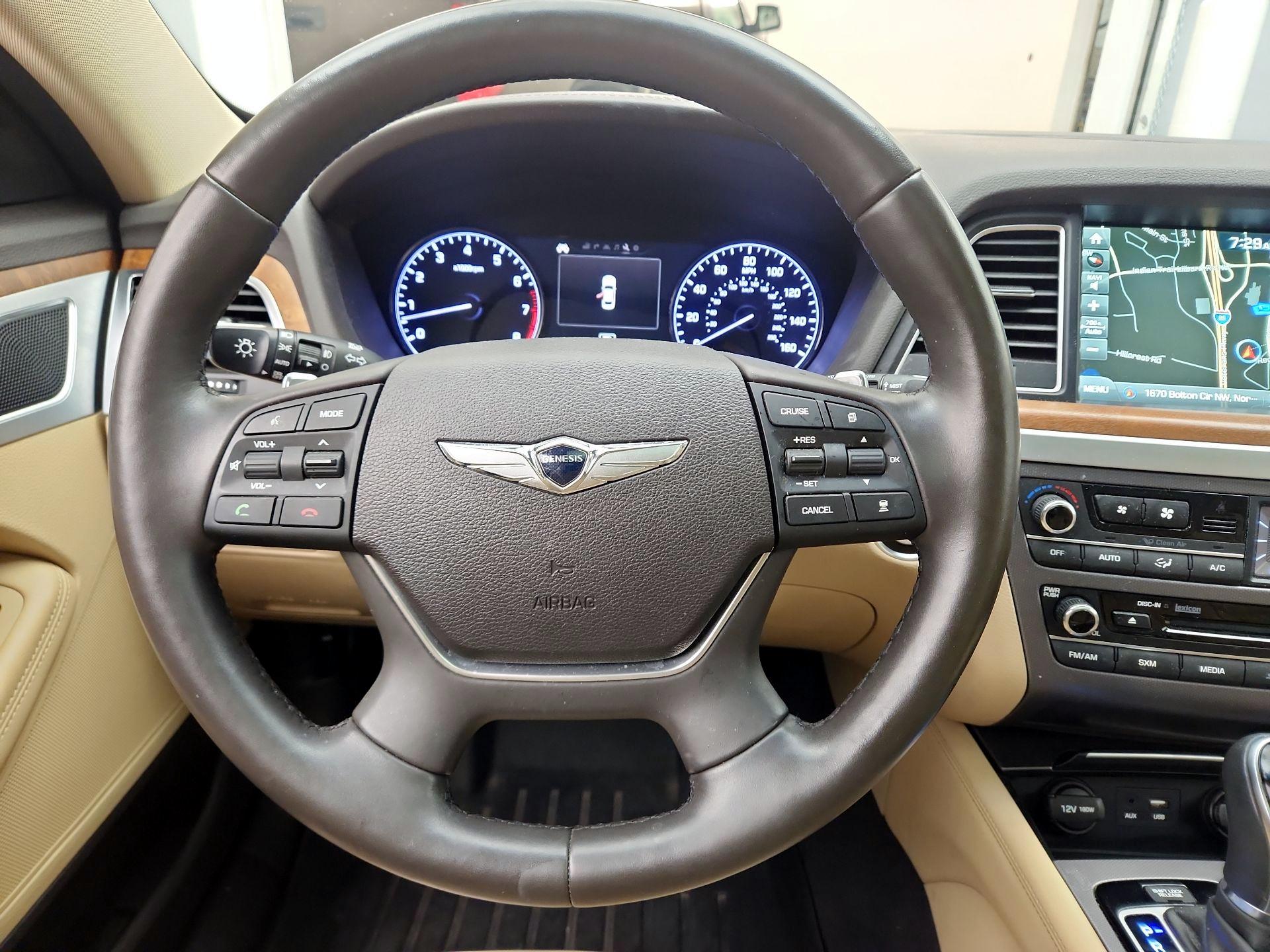 Thumbnail: 2017 Genesis G80 - 10