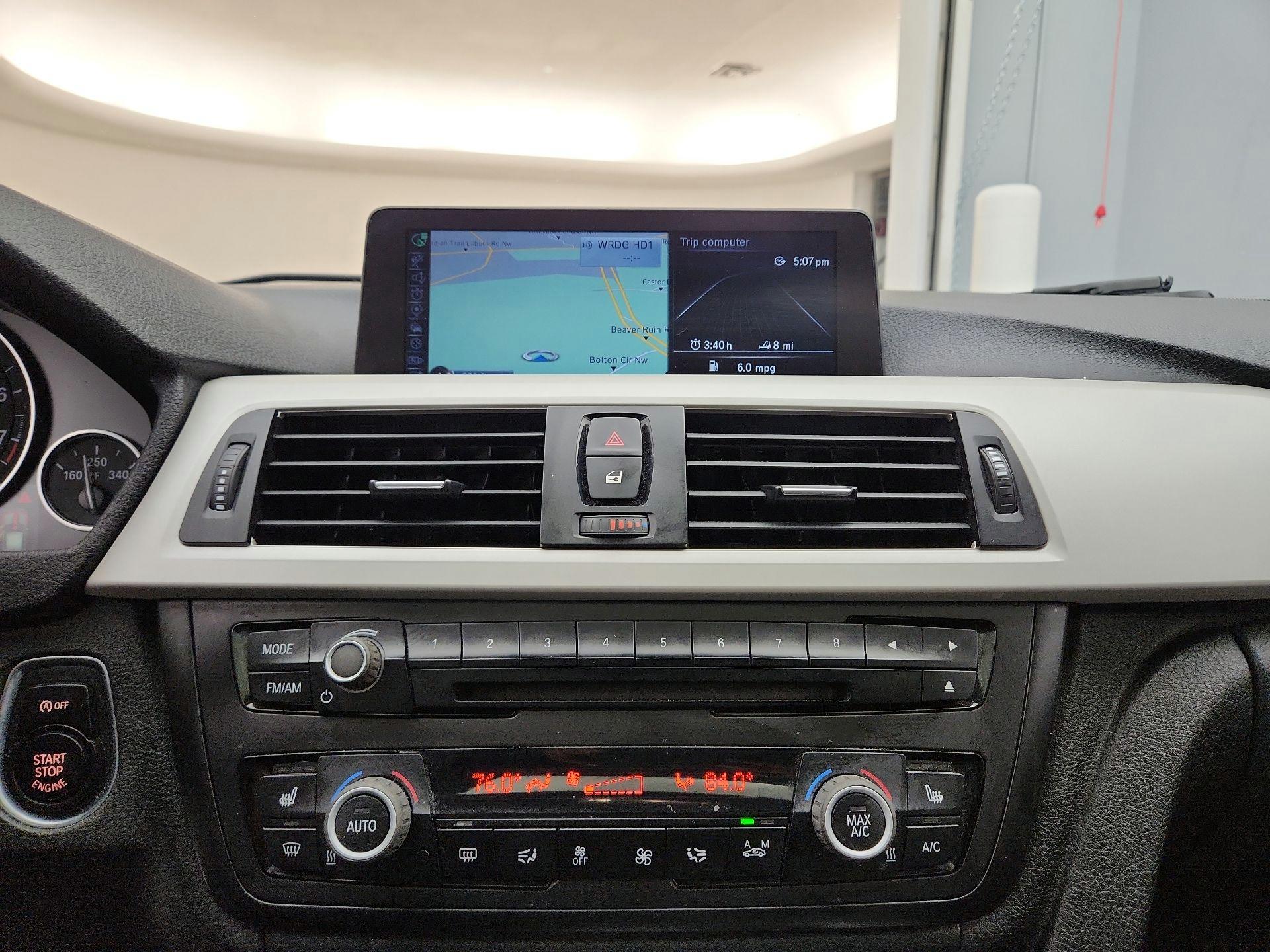 Thumbnail: 2015 BMW 3 Series - 14