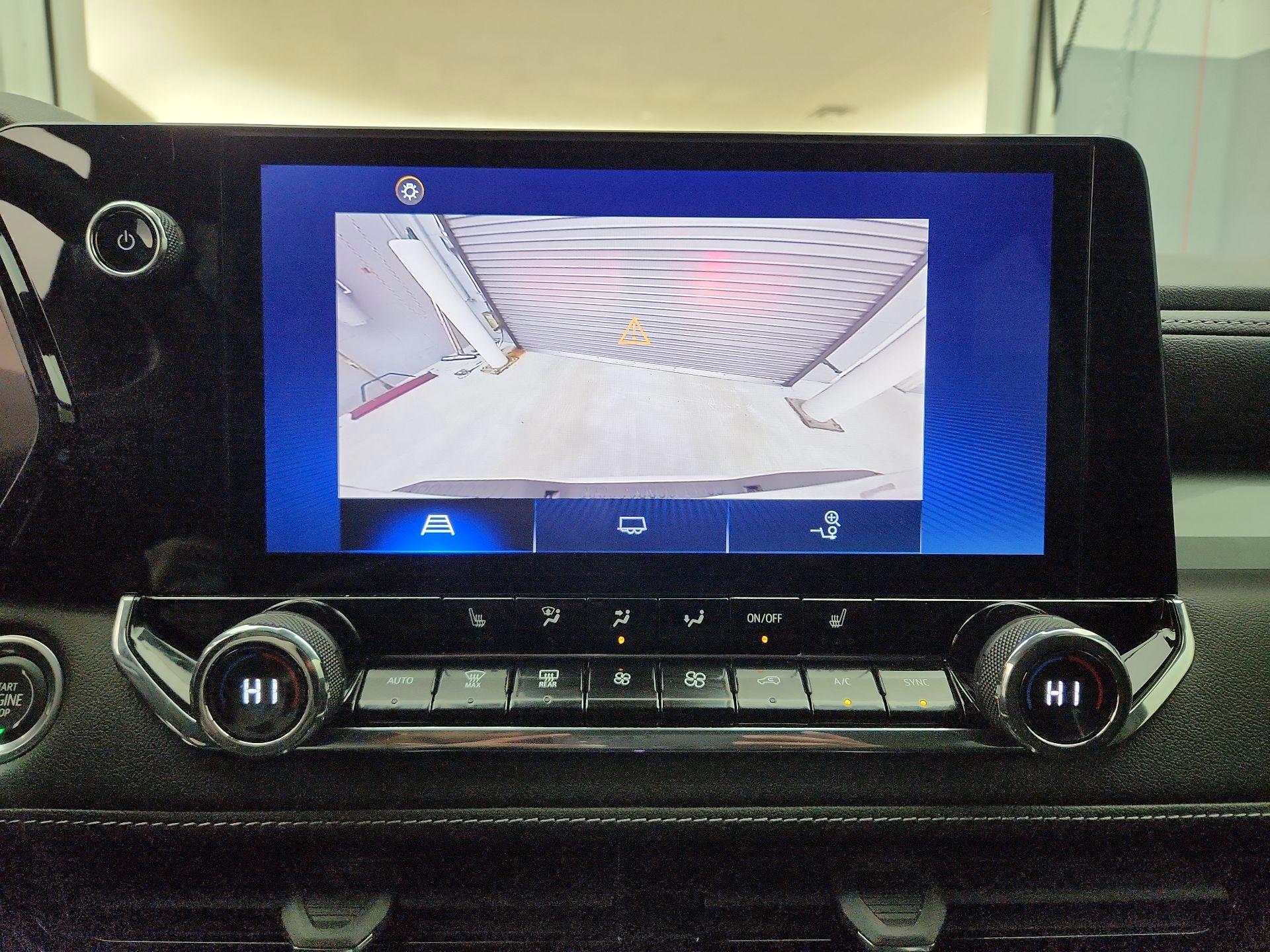 Thumbnail: 2023 Chevrolet Colorado - 15