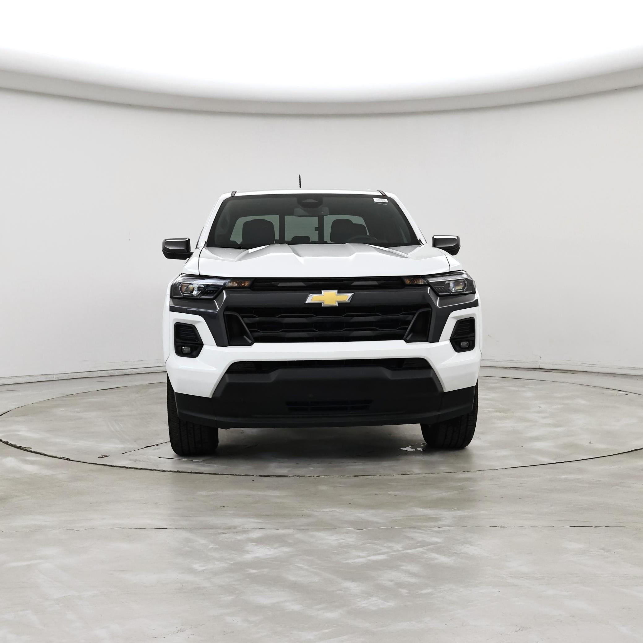 Thumbnail: 2023 Chevrolet Colorado - 5