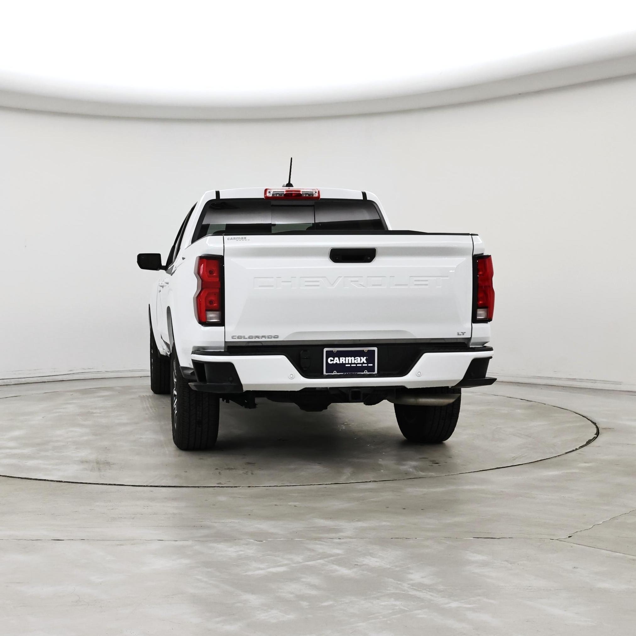 Thumbnail: 2023 Chevrolet Colorado - 6