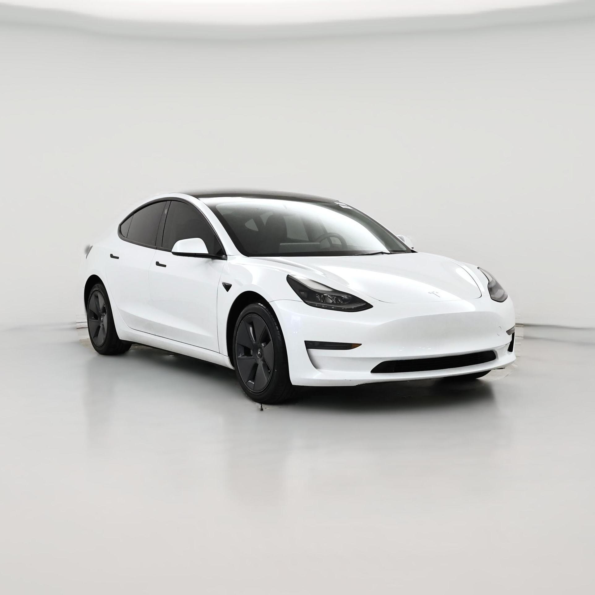 Thumbnail: 2023 Tesla Model 3 - 1