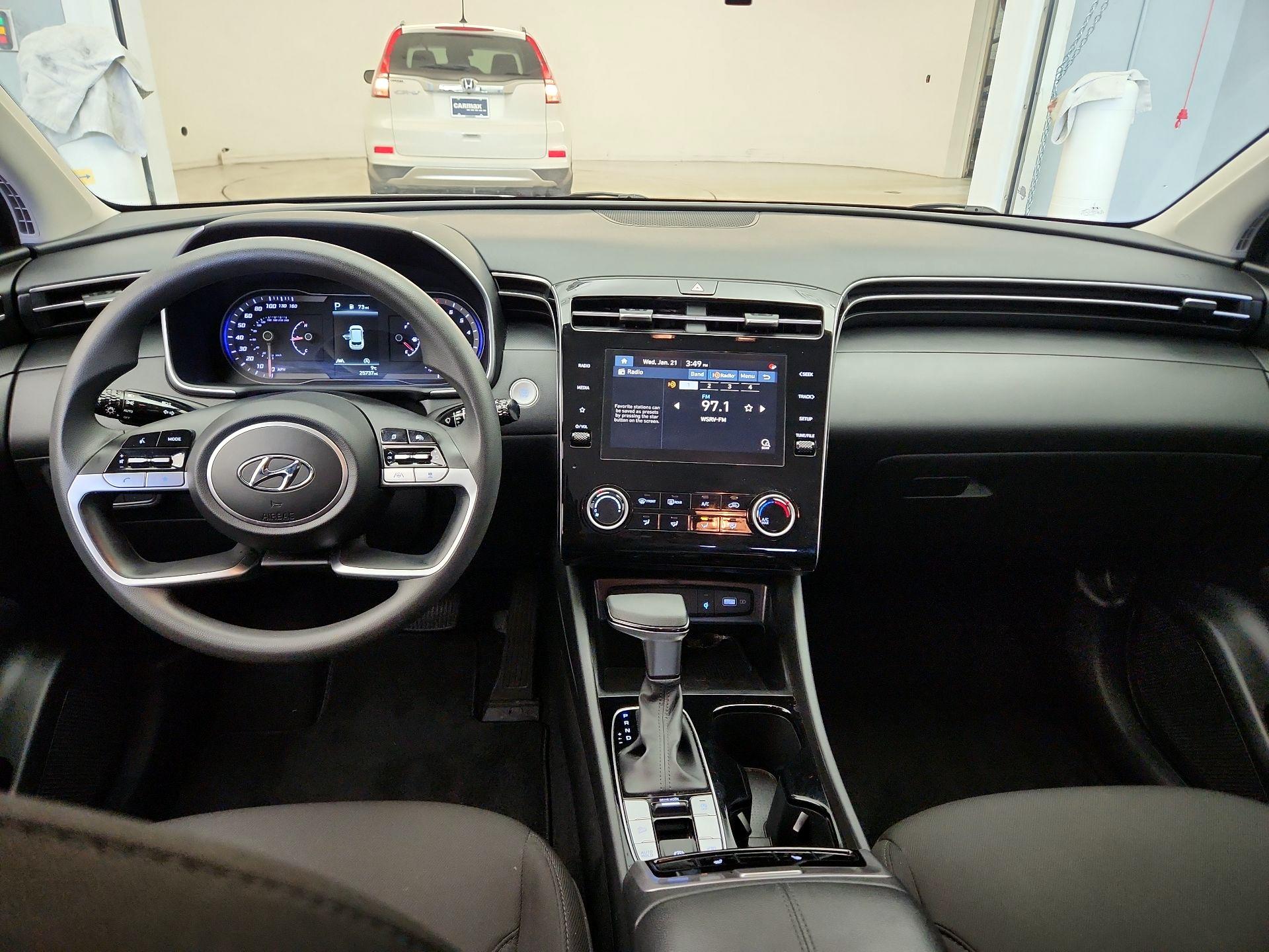 Thumbnail: 2023 Hyundai Tucson - 9