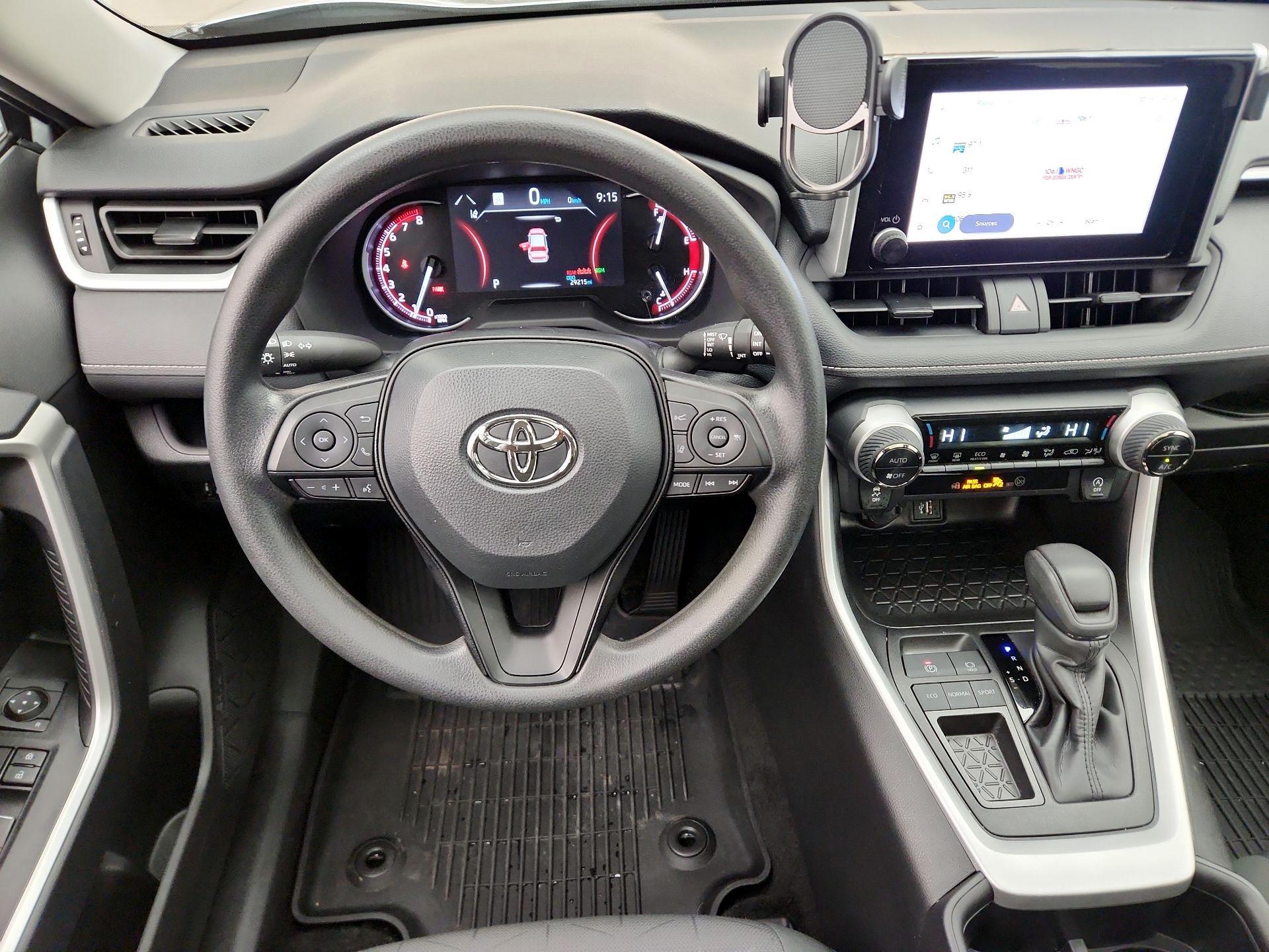 Thumbnail: 2024 Toyota RAV4 - 10