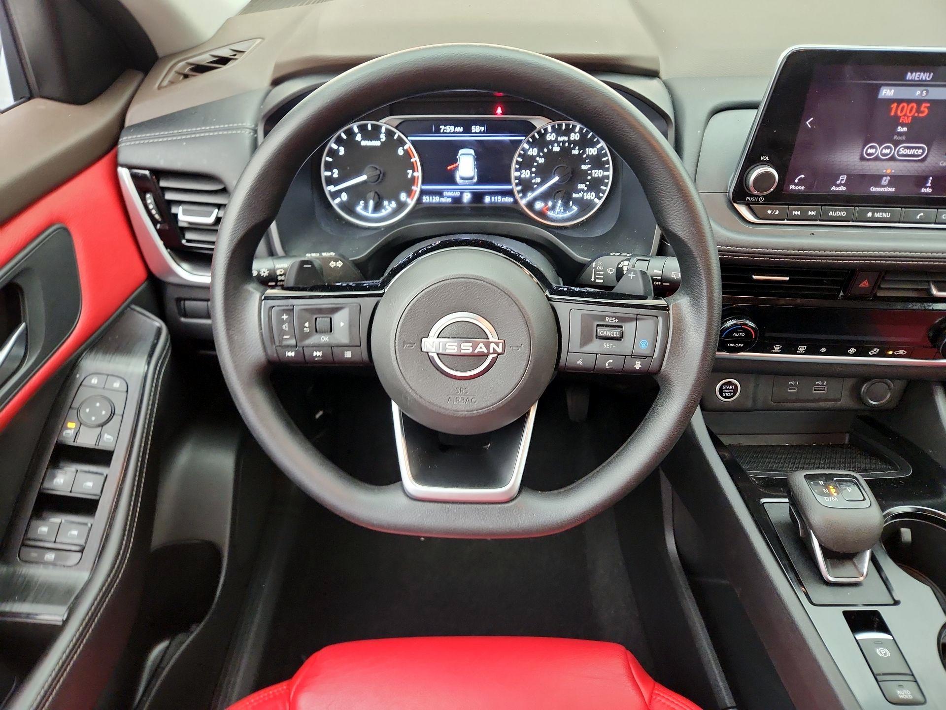 Thumbnail: 2022 Nissan Rogue - 10