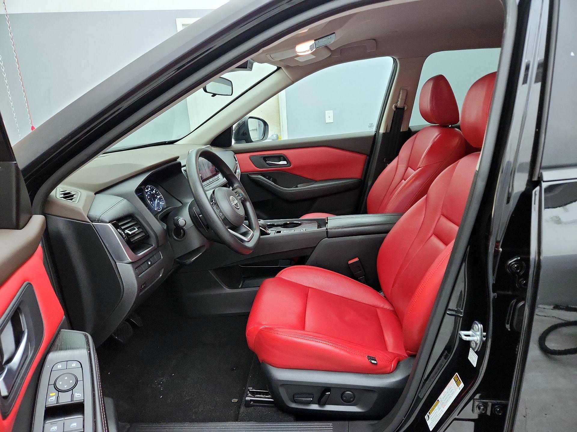 Thumbnail: 2022 Nissan Rogue - 11