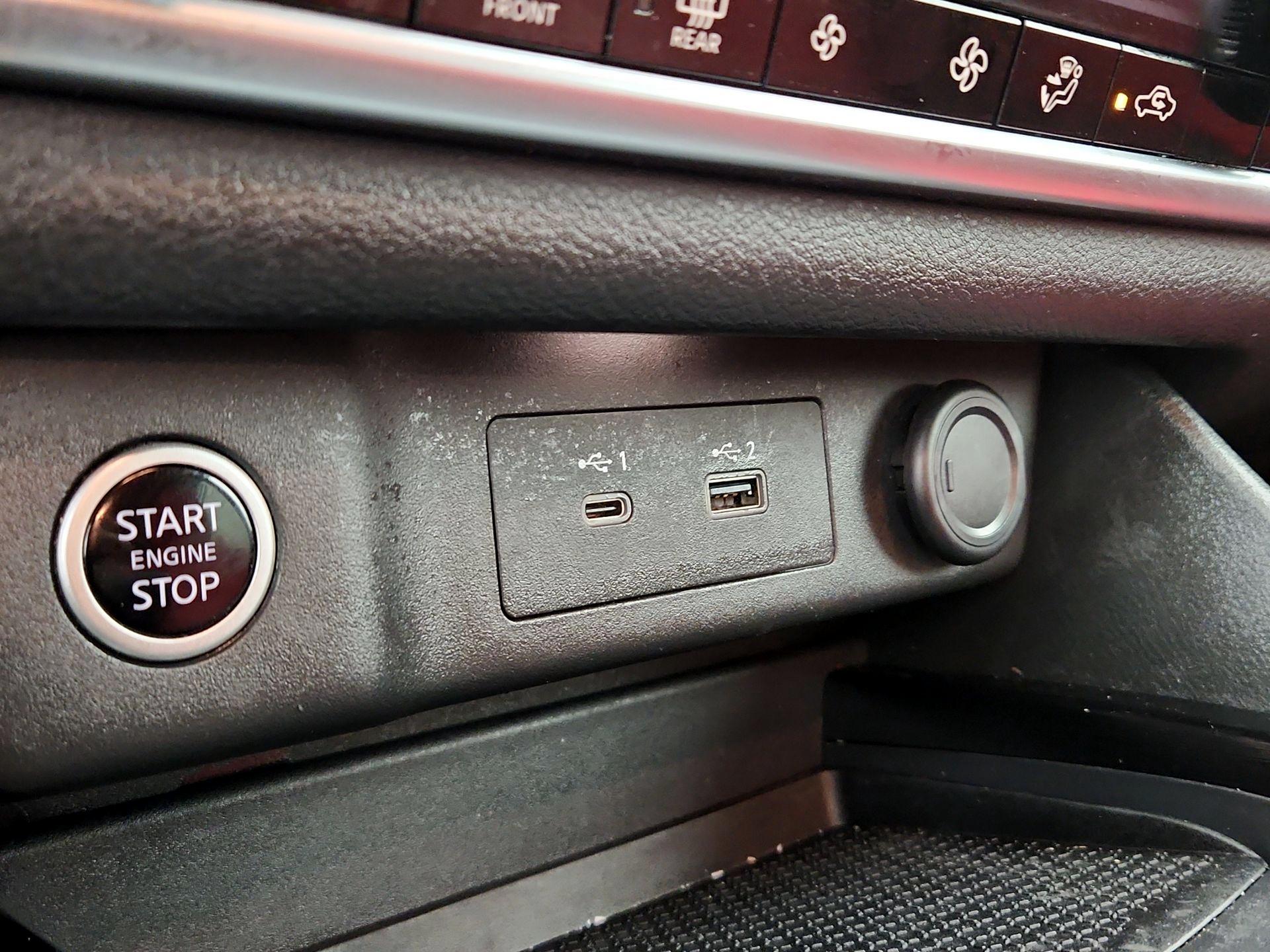 Thumbnail: 2022 Nissan Rogue - 18