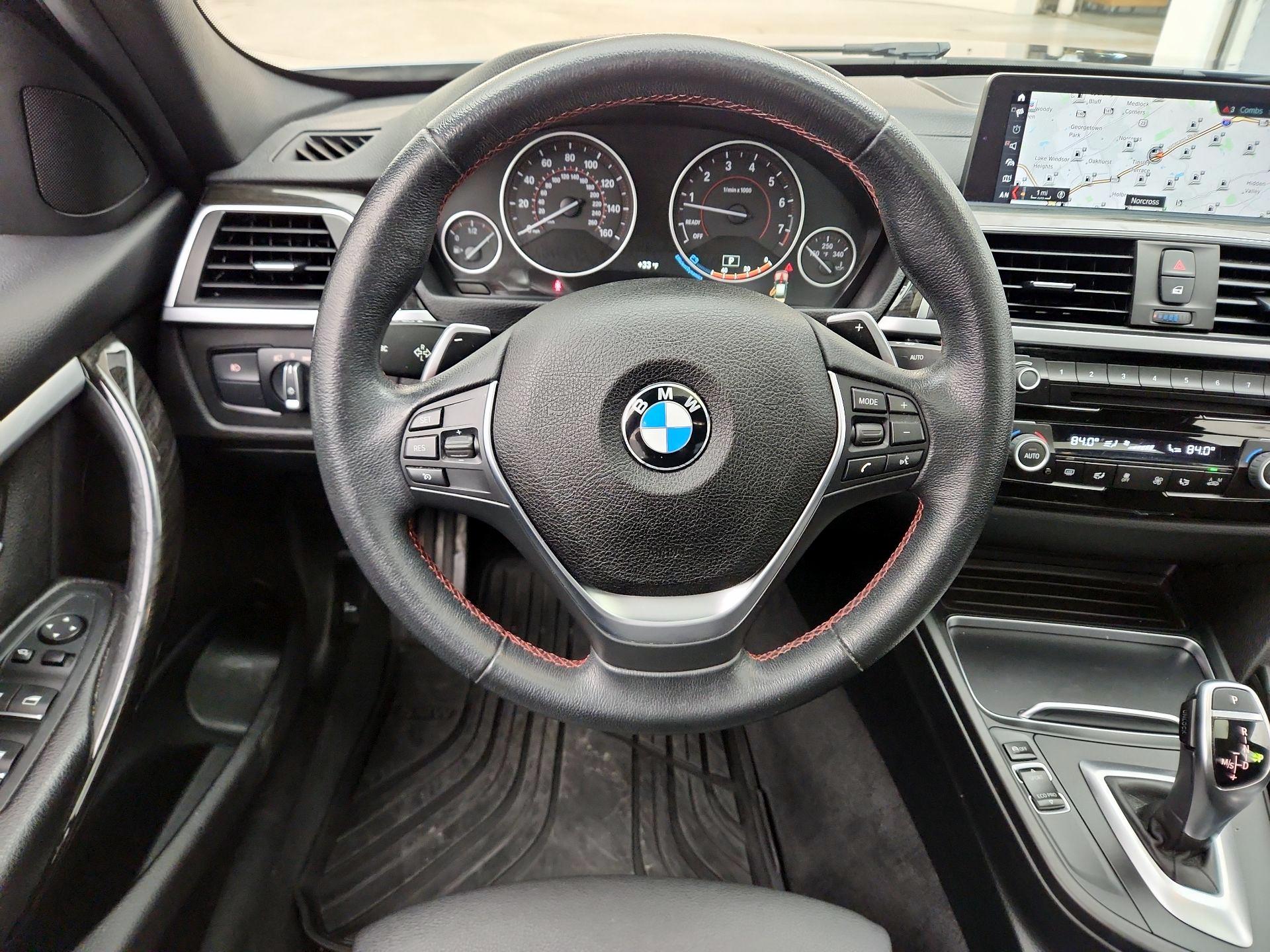 Thumbnail: 2018 BMW 3 Series - 10