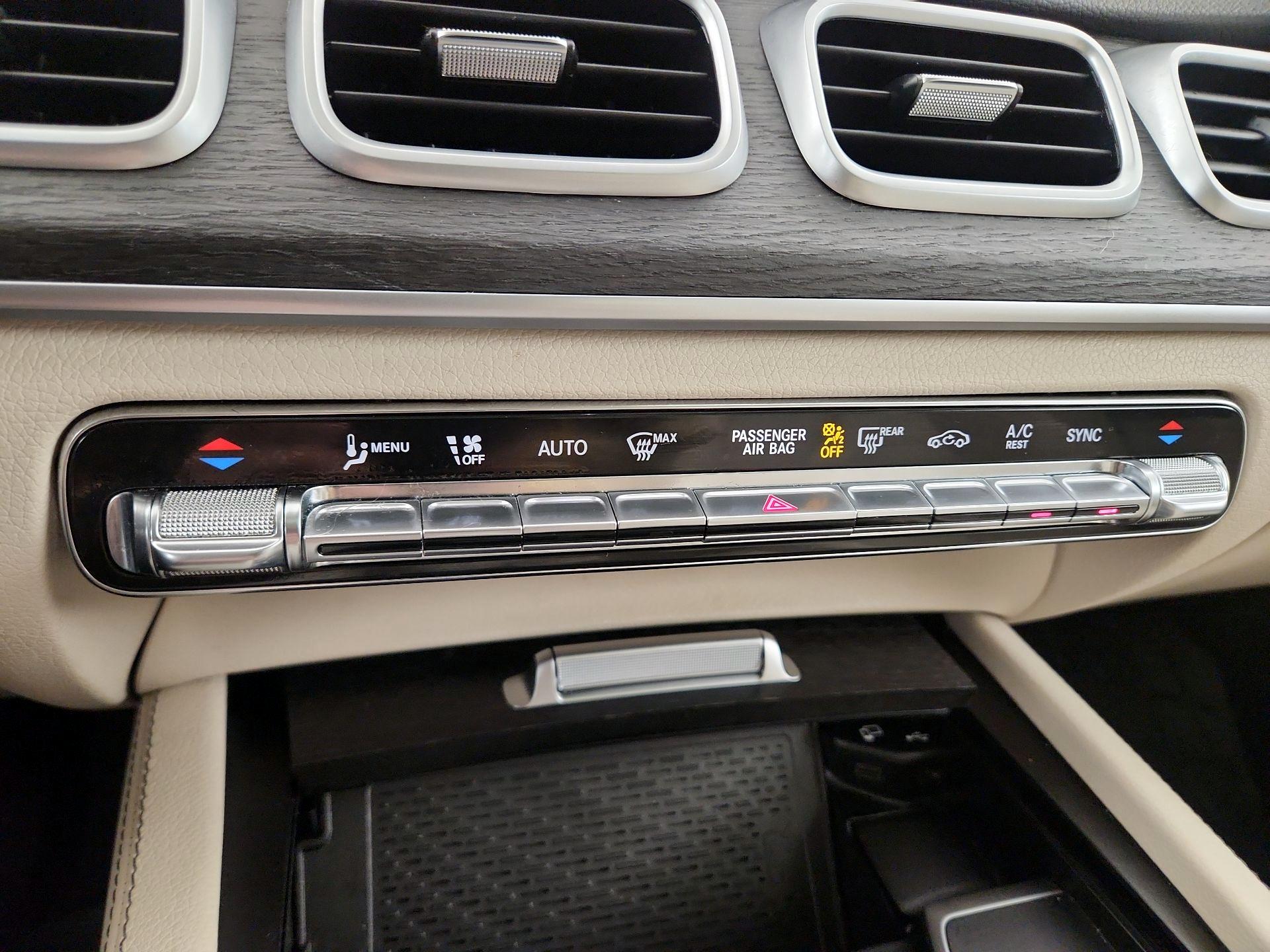 Thumbnail: 2020 Mercedes-Benz GLE - 17