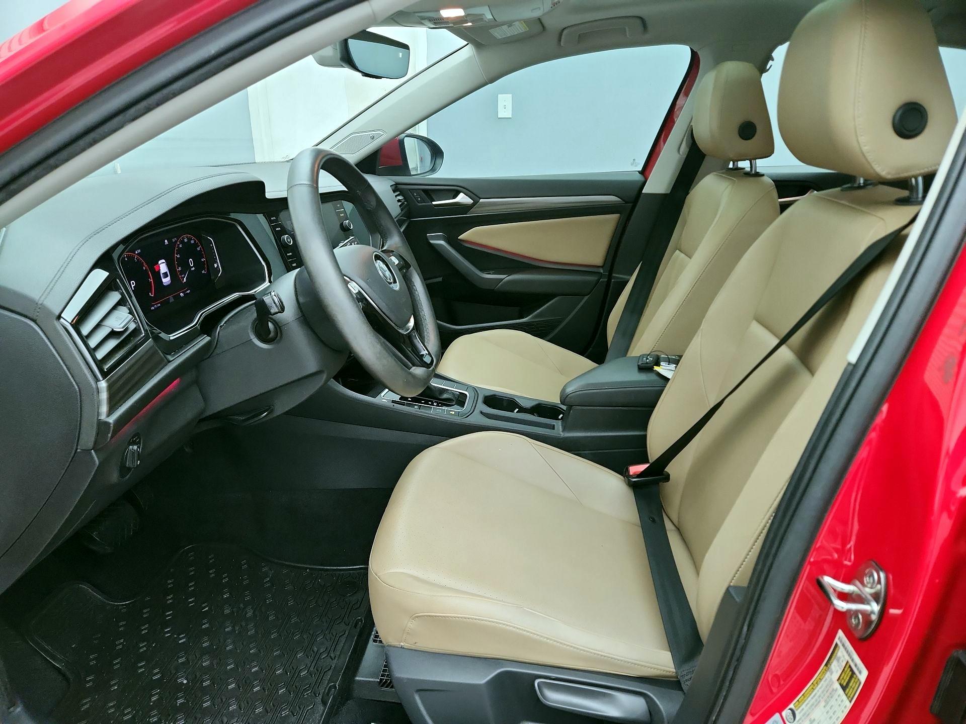 Thumbnail: 2020 Volkswagen Jetta - 11