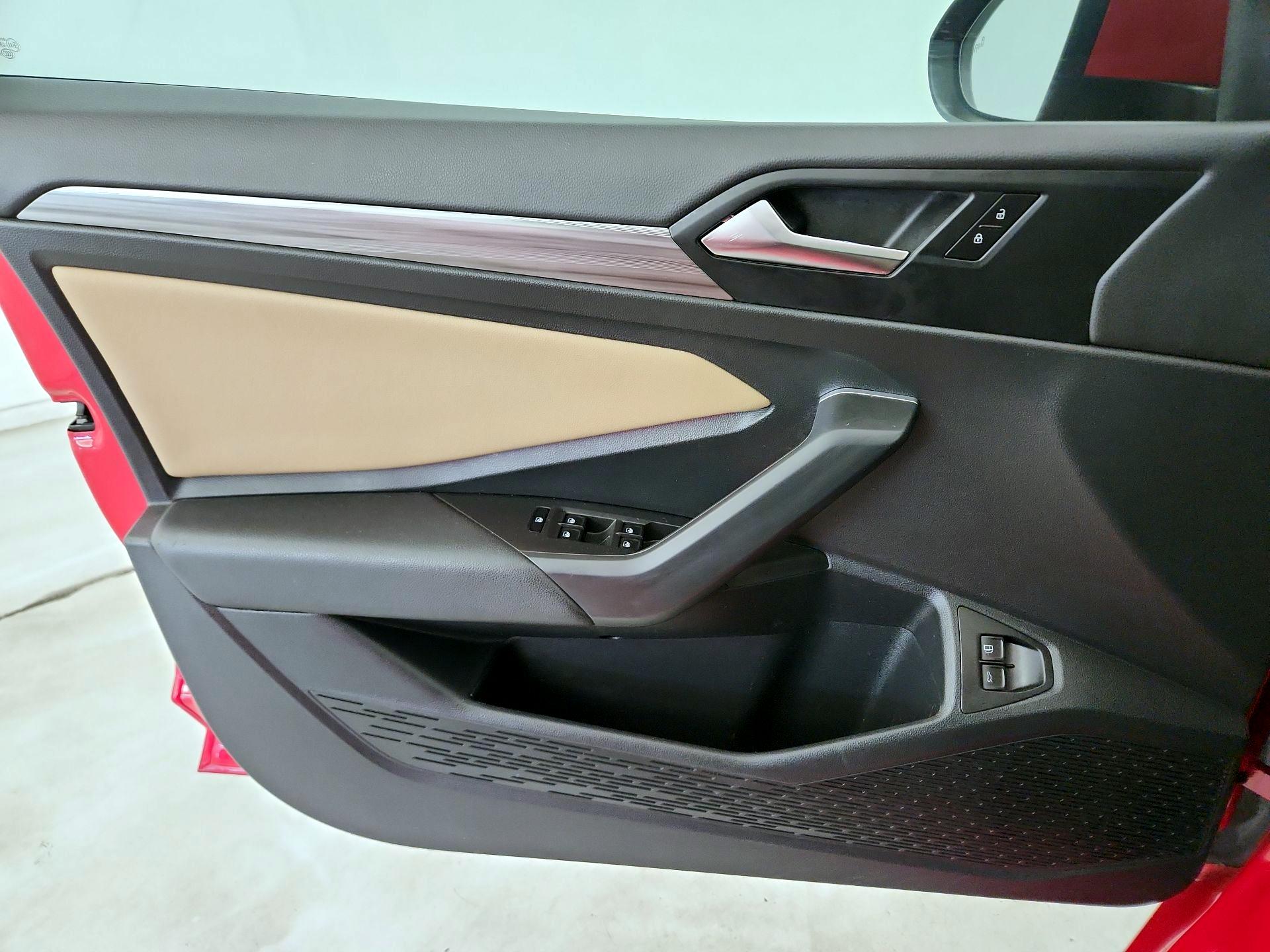 Thumbnail: 2020 Volkswagen Jetta - 12