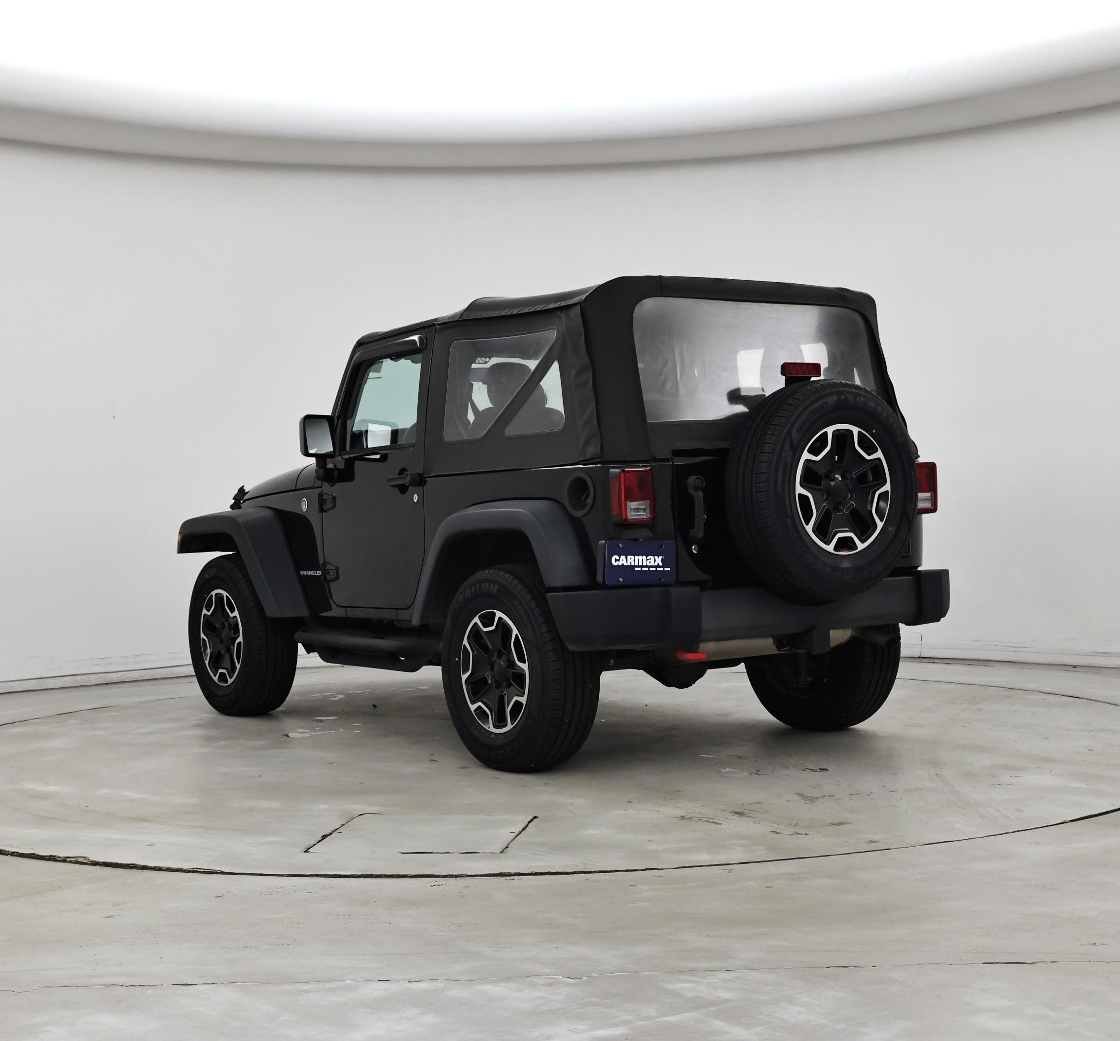 Thumbnail: 2016 Jeep Wrangler - 2