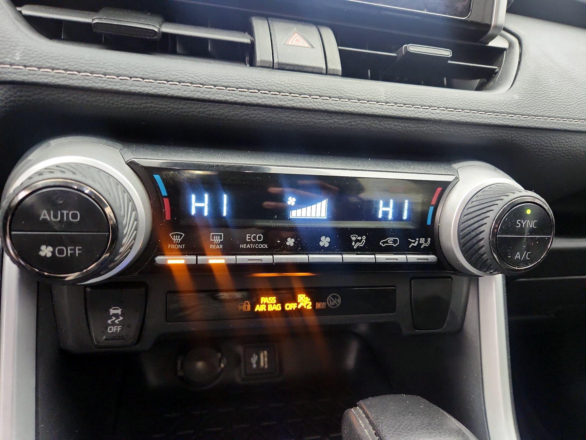 Thumbnail: 2024 Toyota RAV4 - 16