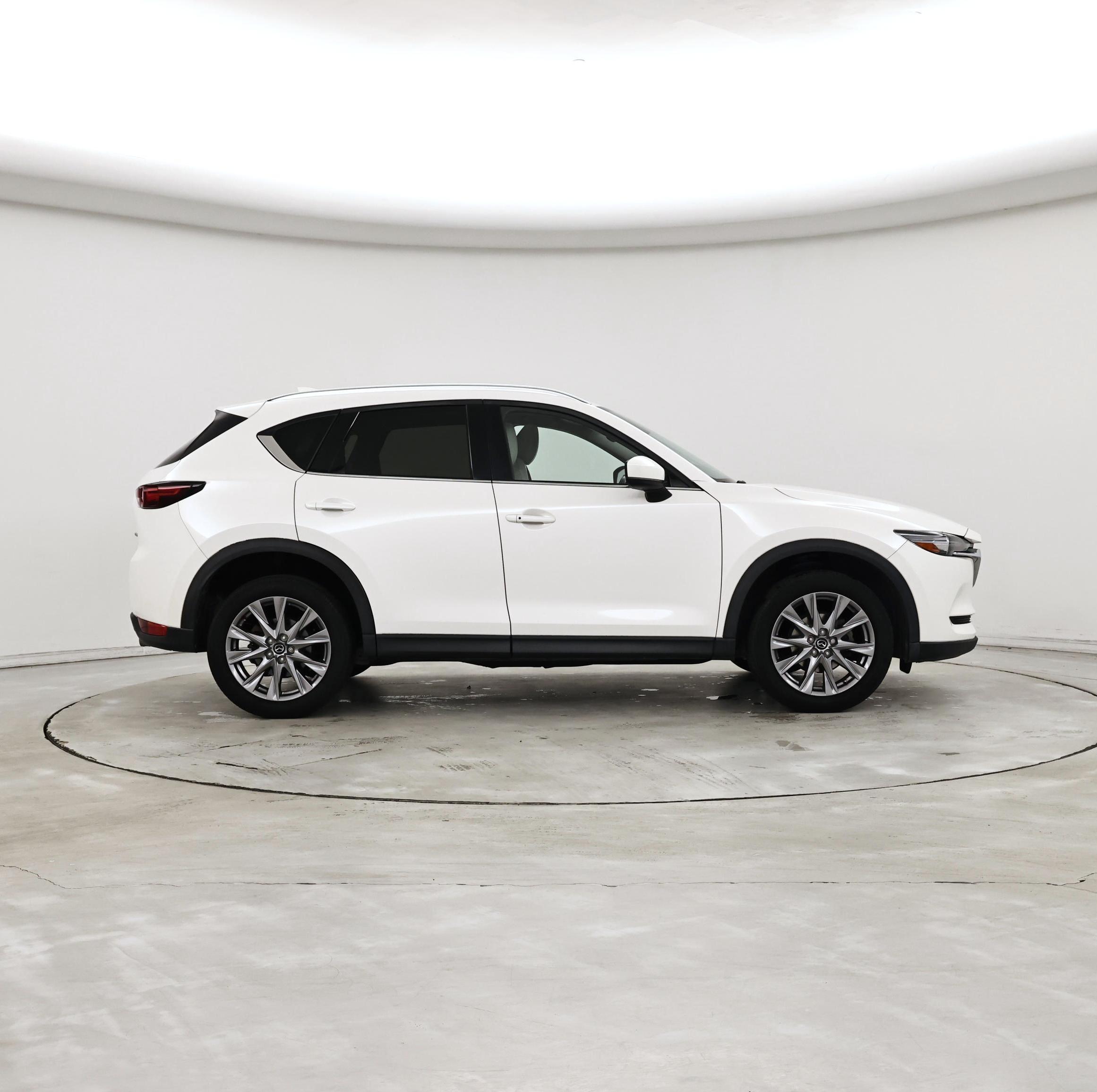 Thumbnail: 2021 Mazda CX-5 - 7