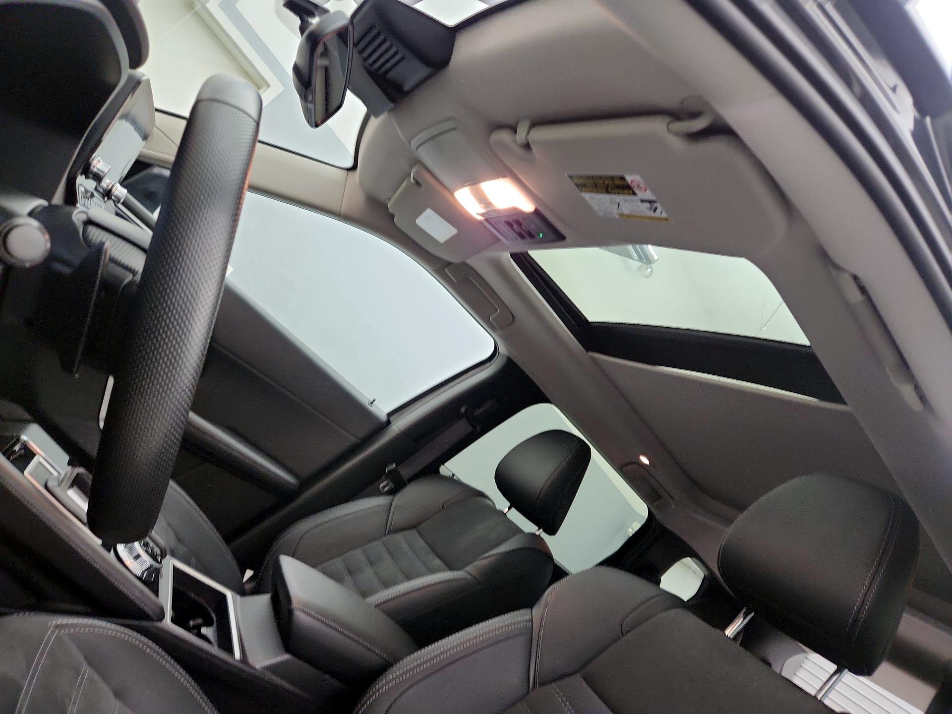 Thumbnail: 2024 Mitsubishi Outlander - 20