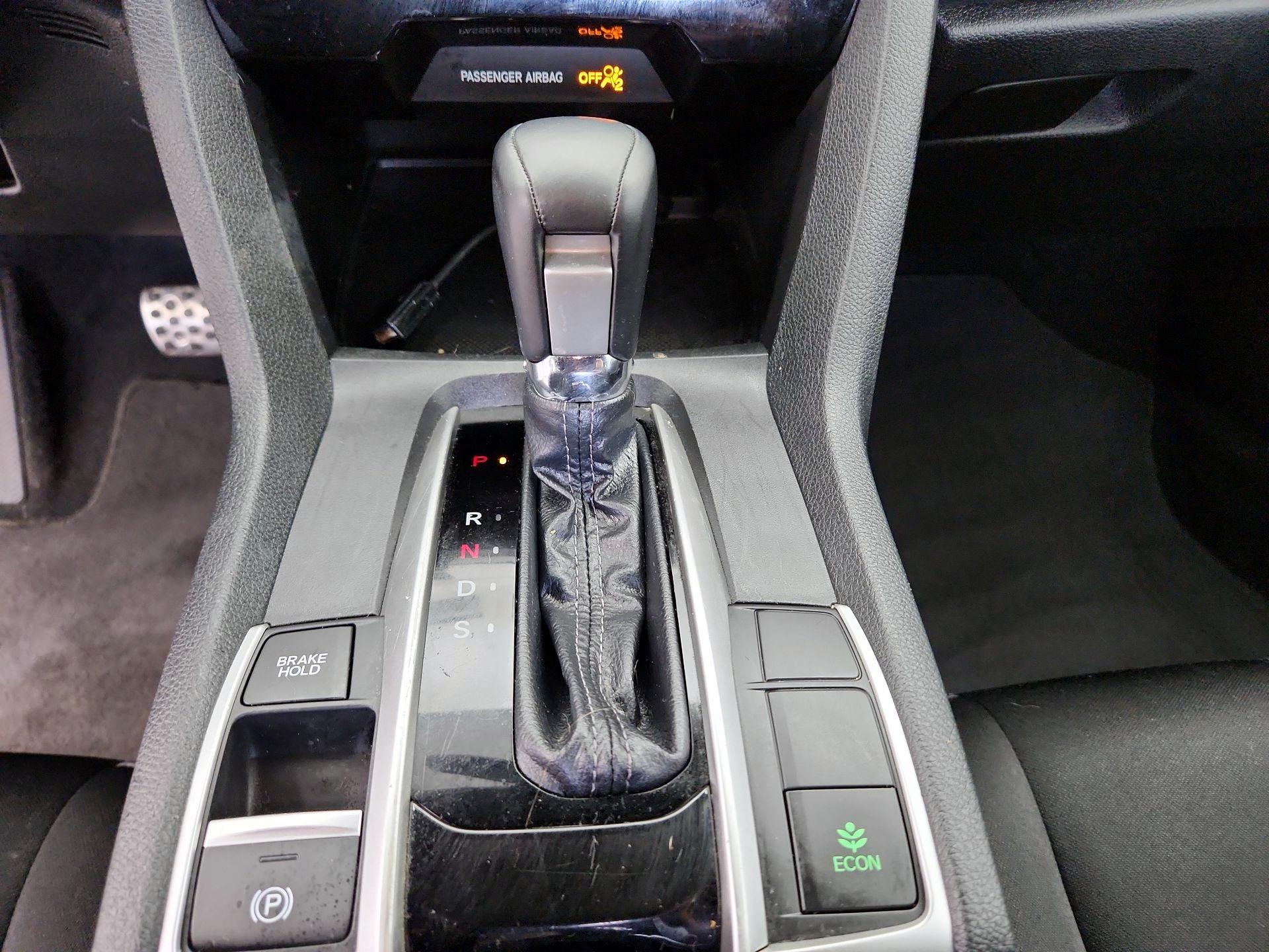 Thumbnail: 2019 Honda Civic - 17