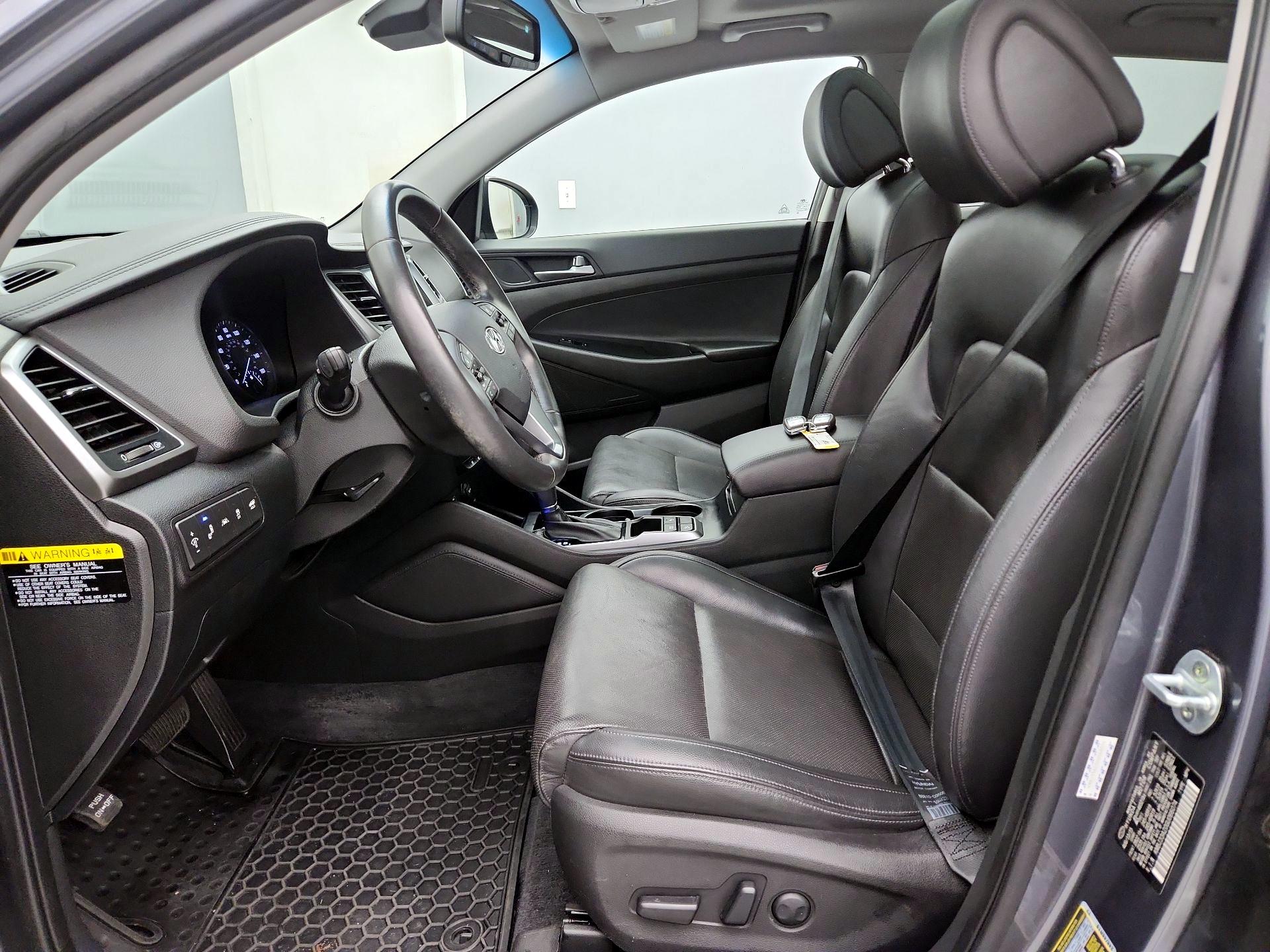 Thumbnail: 2016 Hyundai Tucson - 11