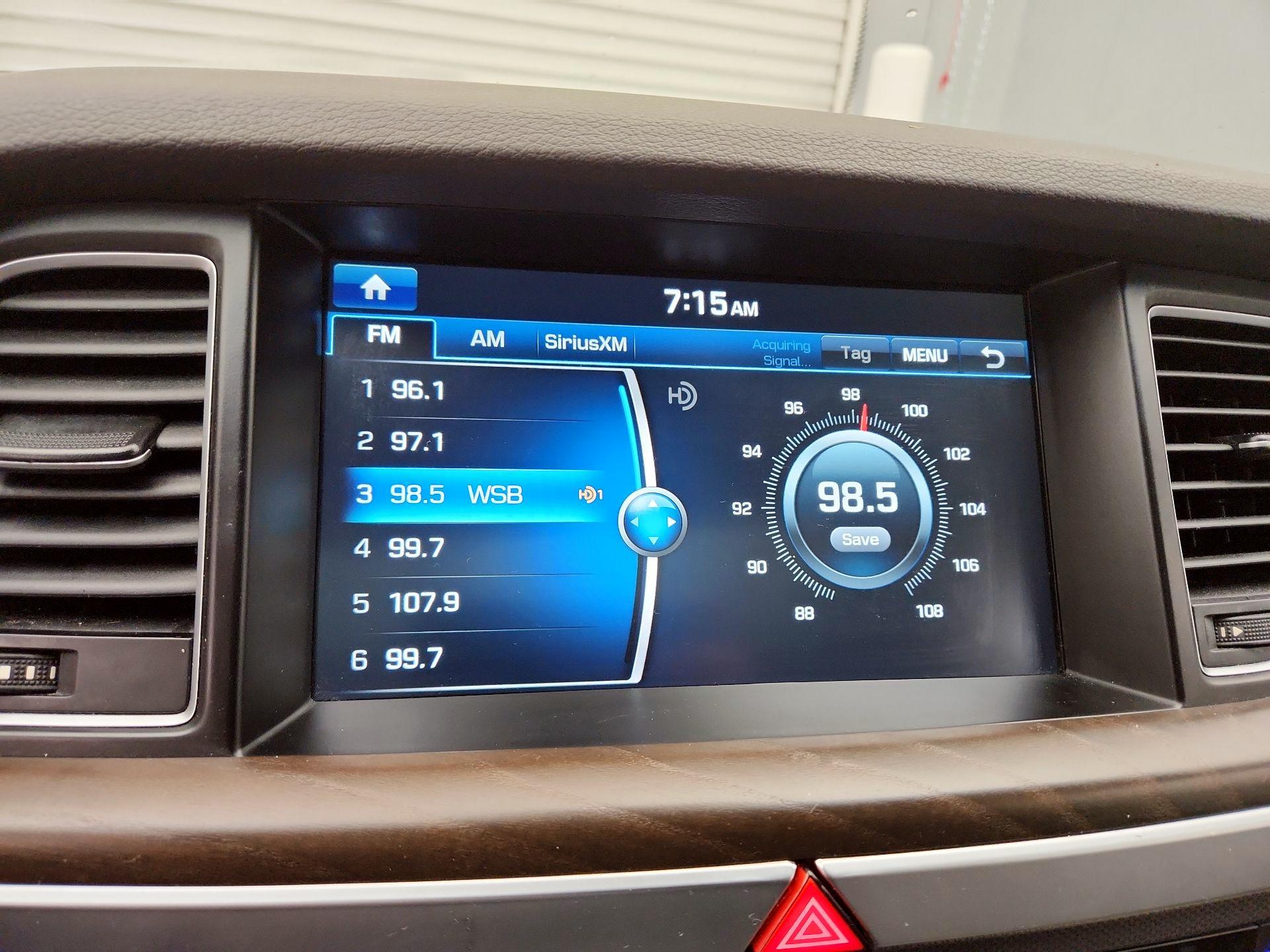 Thumbnail: 2017 Genesis G80 - 16