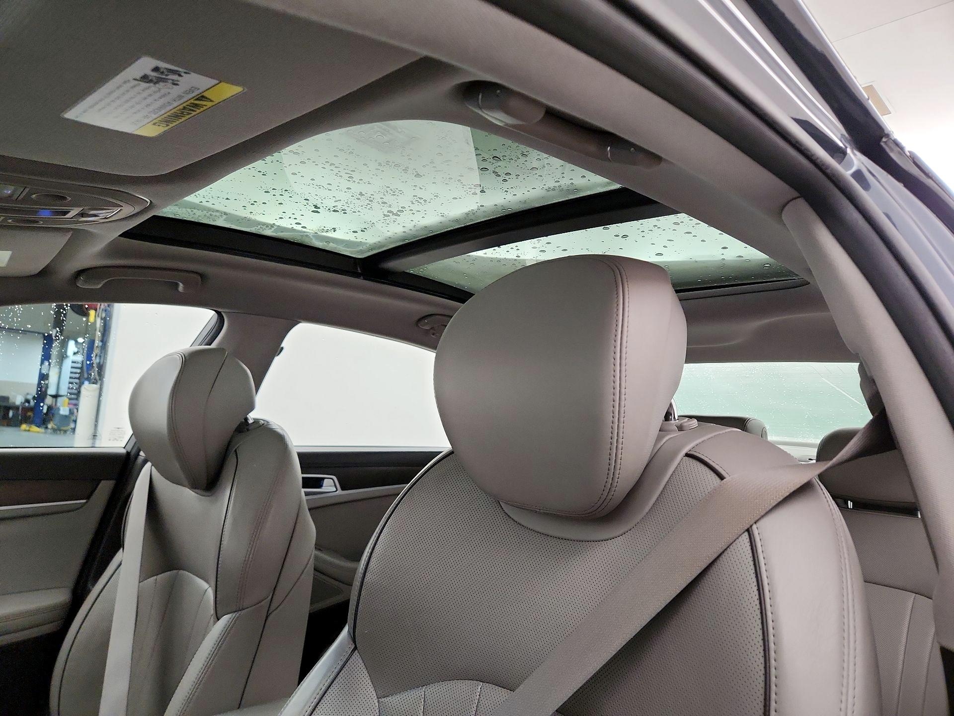 Thumbnail: 2017 Genesis G80 - 20