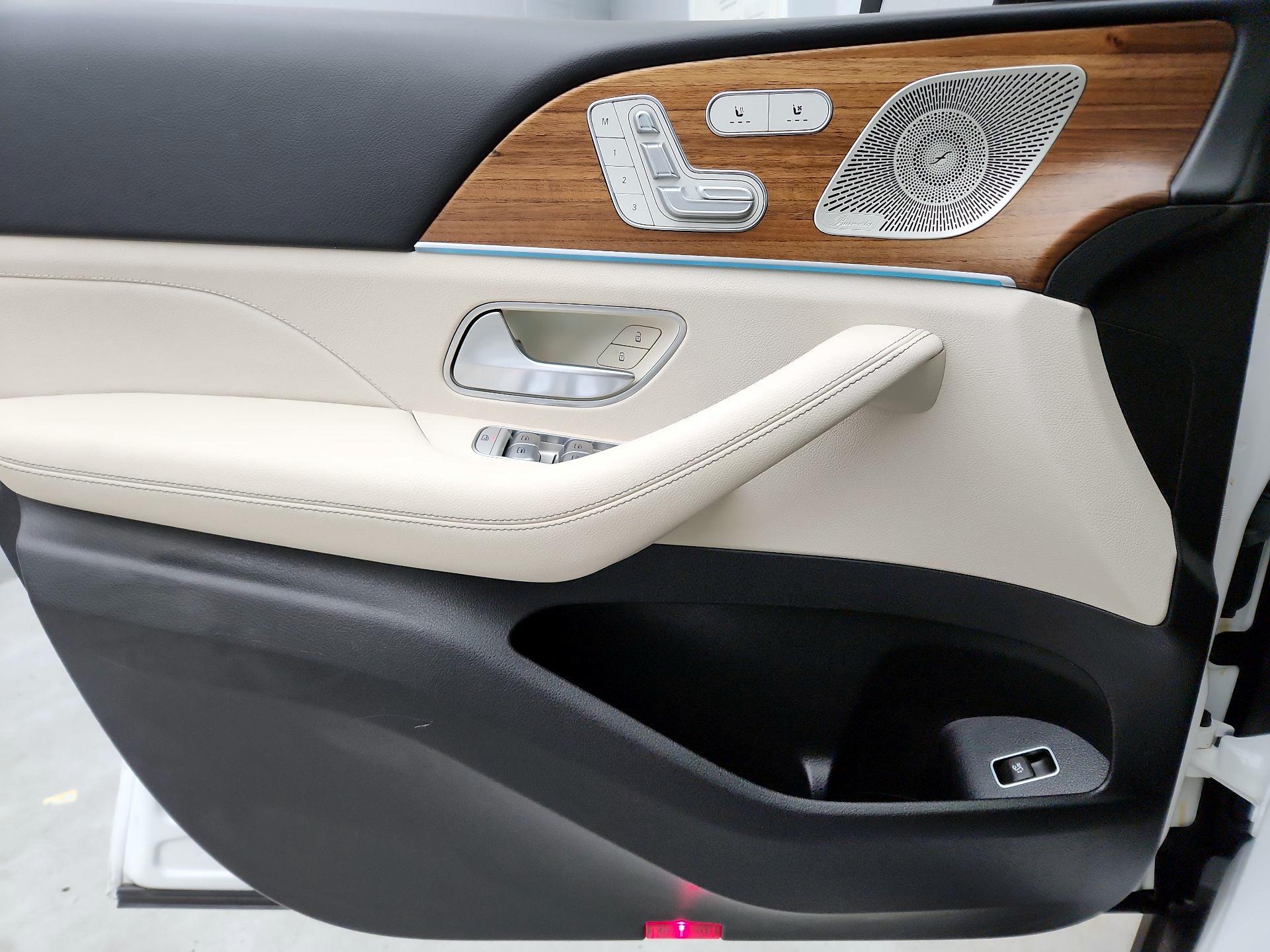 Thumbnail: 2022 Mercedes-Benz GLE - 12