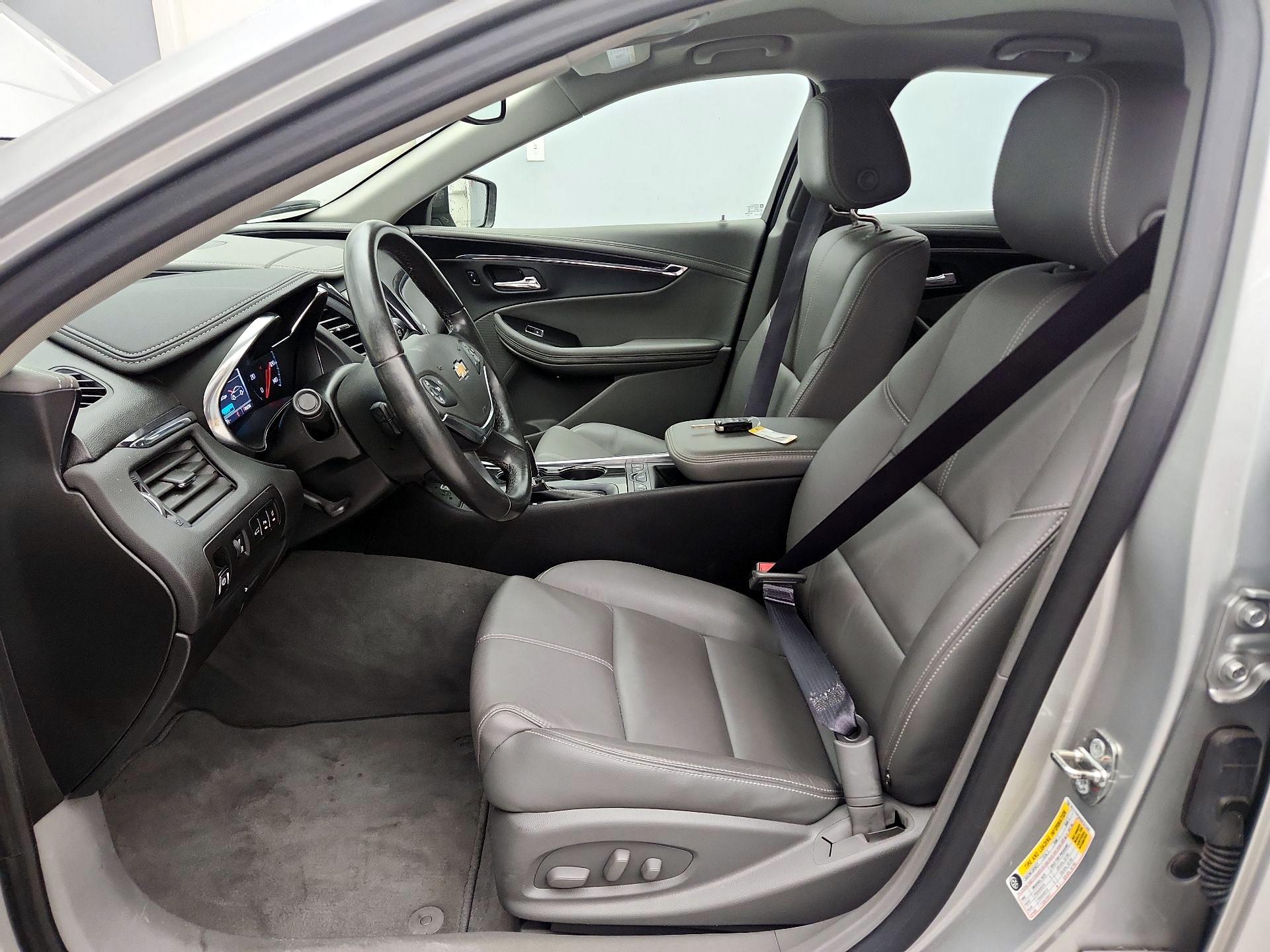 Thumbnail: 2016 Chevrolet Impala - 11