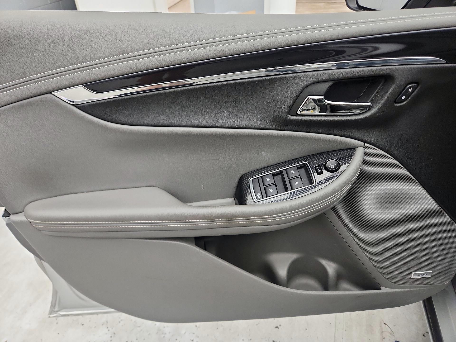 Thumbnail: 2016 Chevrolet Impala - 12