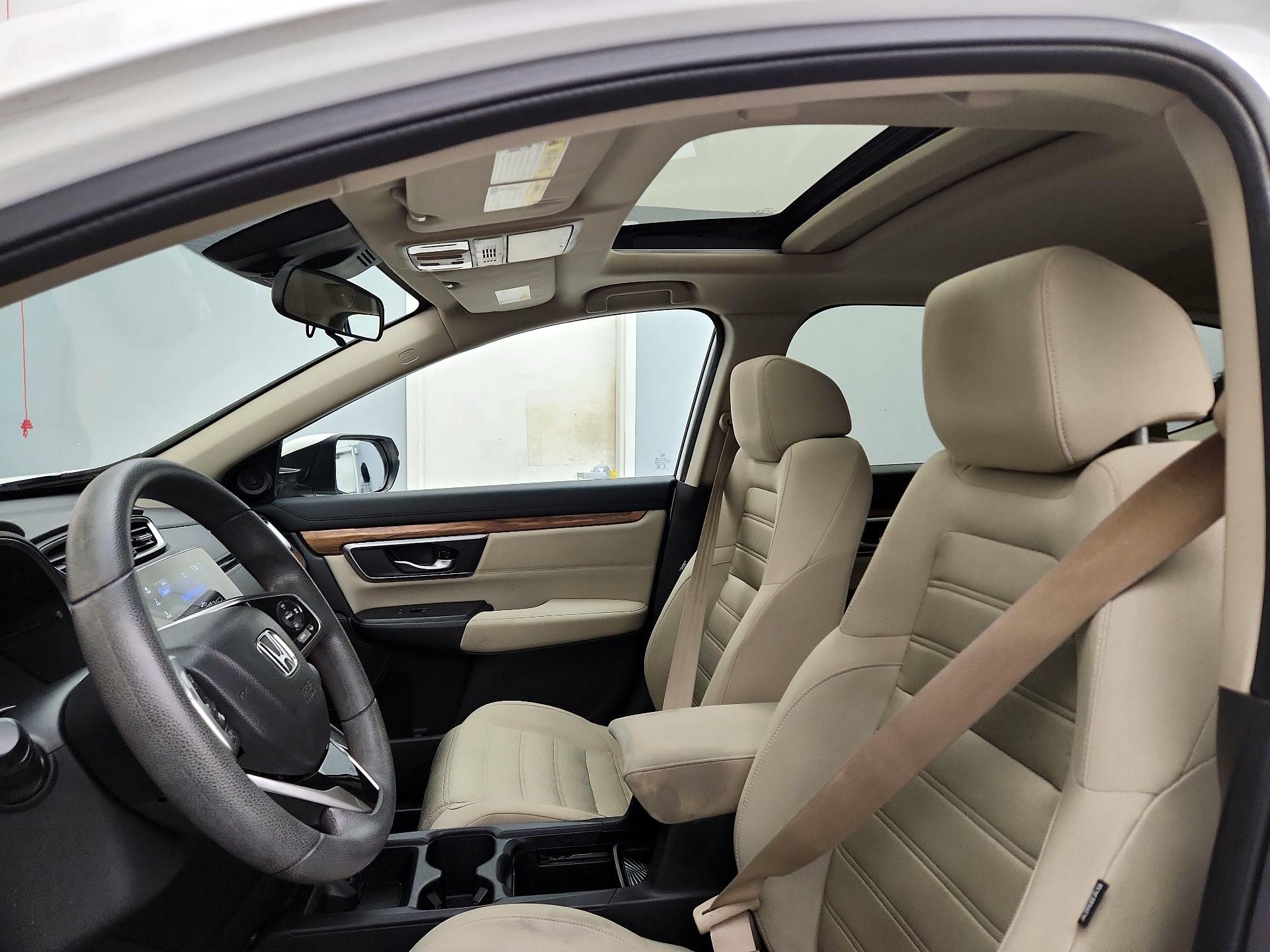 Thumbnail: 2017 Honda CR-V - 18