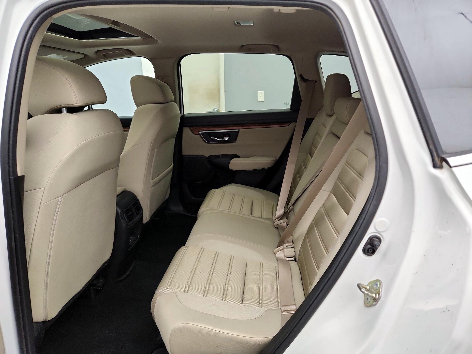 Thumbnail: 2017 Honda CR-V - 19