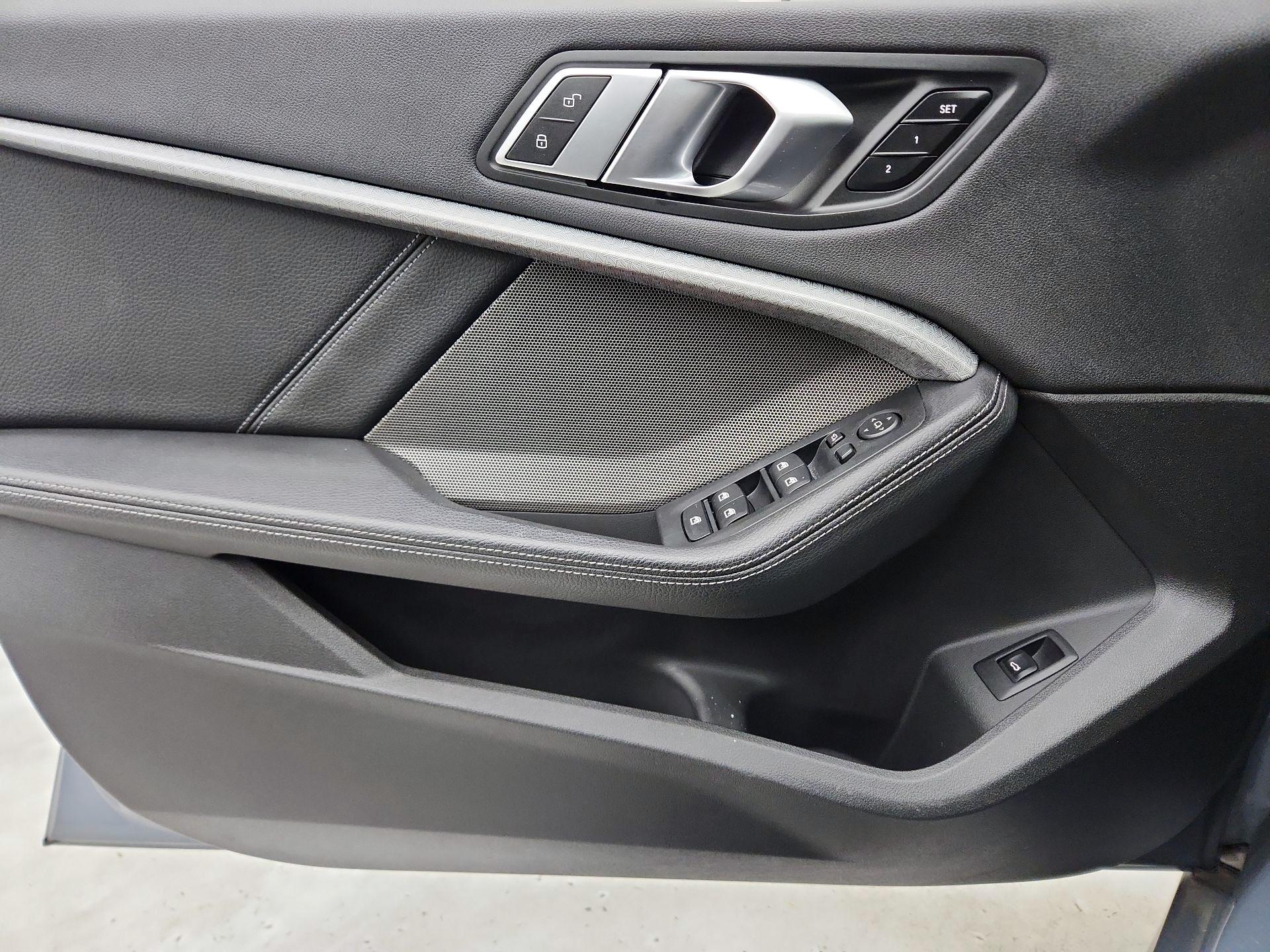 Thumbnail: 2021 BMW 2 Series - 12